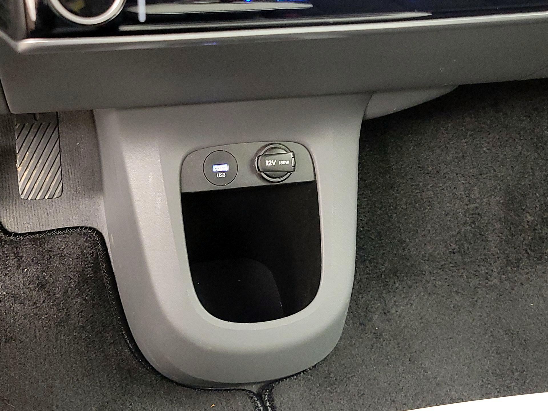Thumbnail: 2024 Hyundai Ioniq 5 - 19