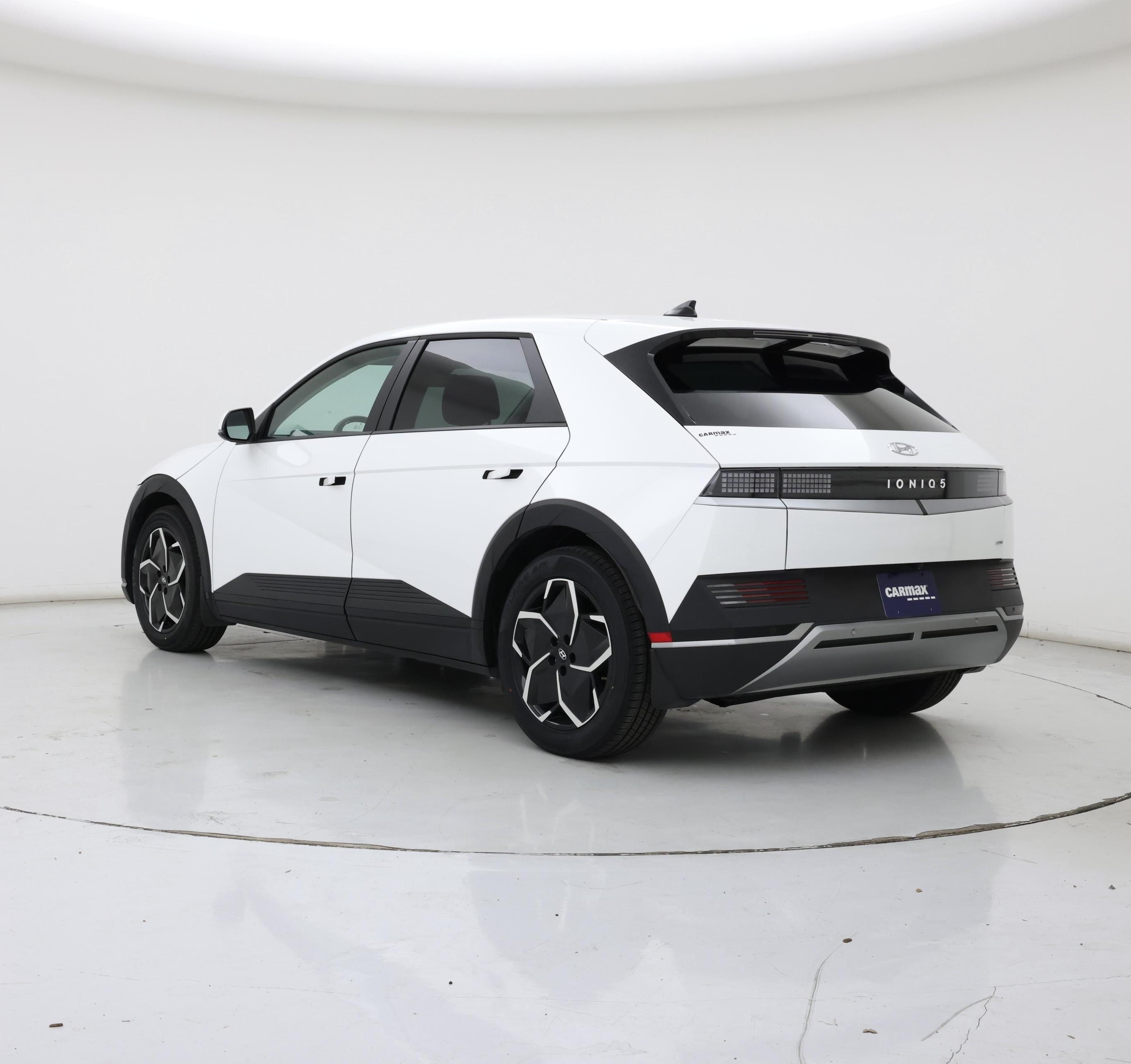 Thumbnail: 2024 Hyundai Ioniq 5 - 2
