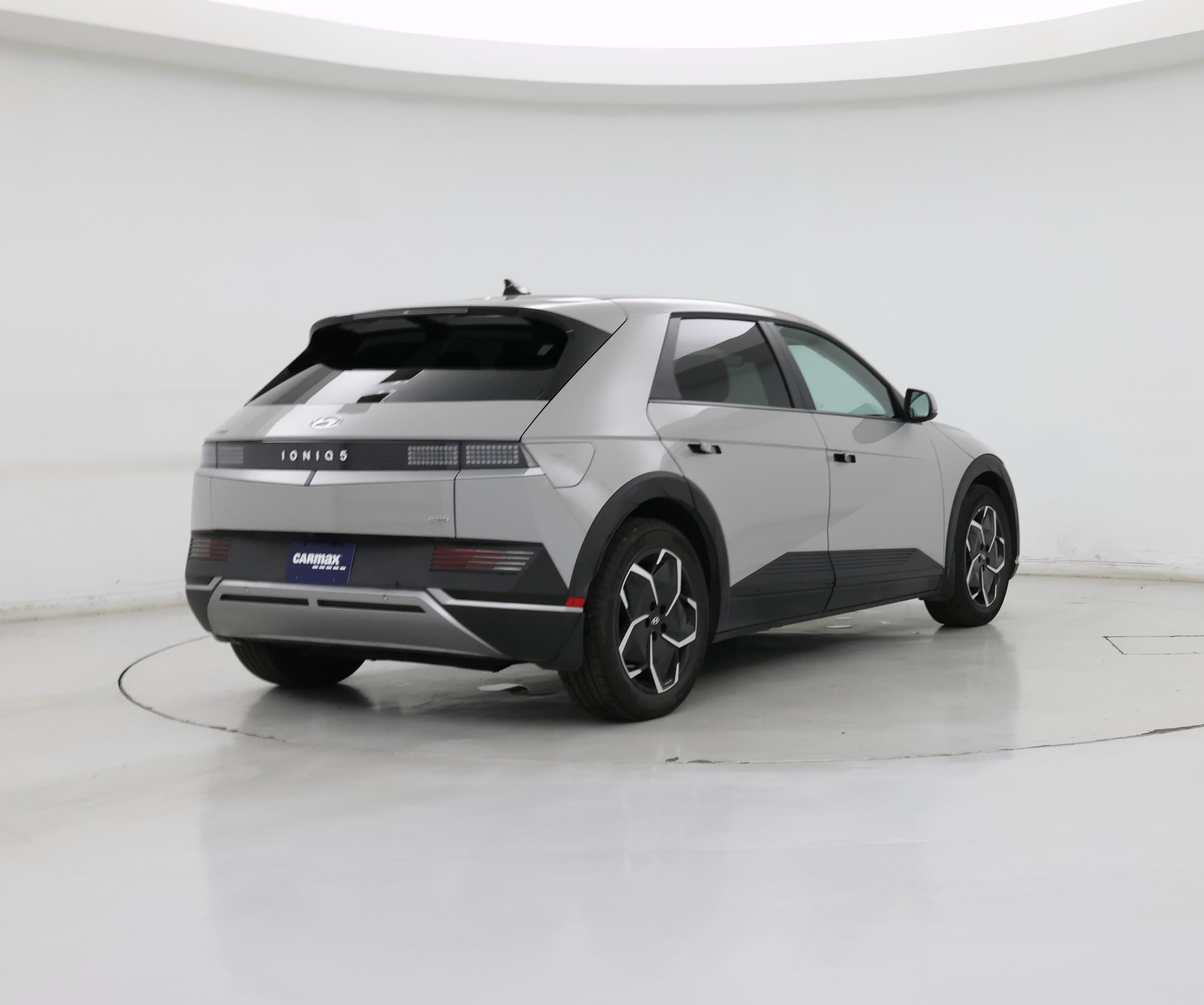 Thumbnail: 2024 Hyundai Ioniq 5 - 8