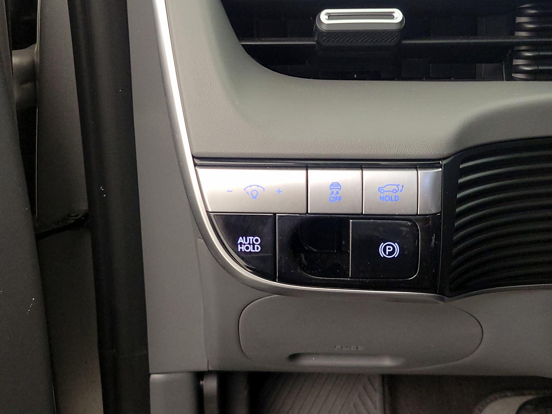 Thumbnail: 2024 Hyundai Ioniq 5 - 13