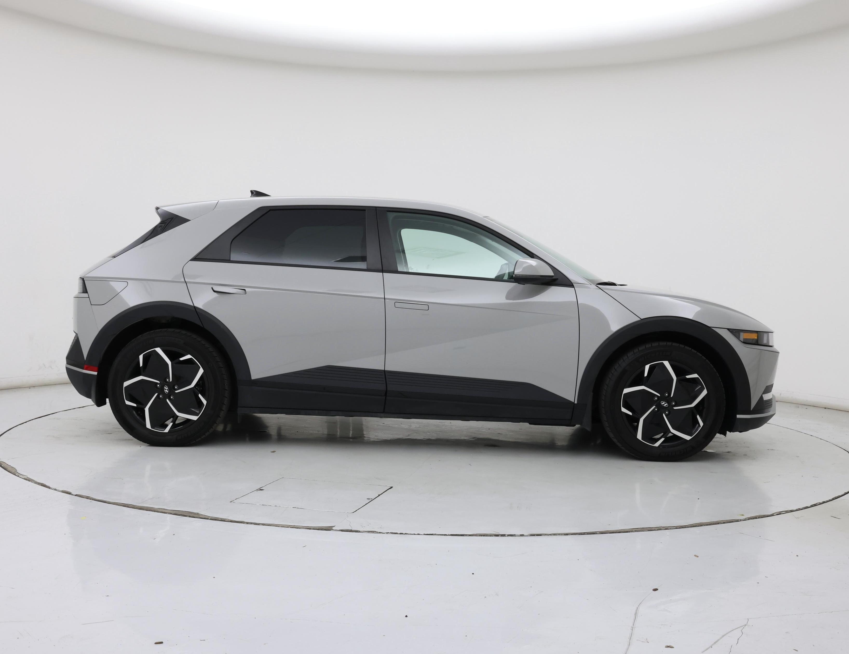 Thumbnail: 2024 Hyundai Ioniq 5 - 7