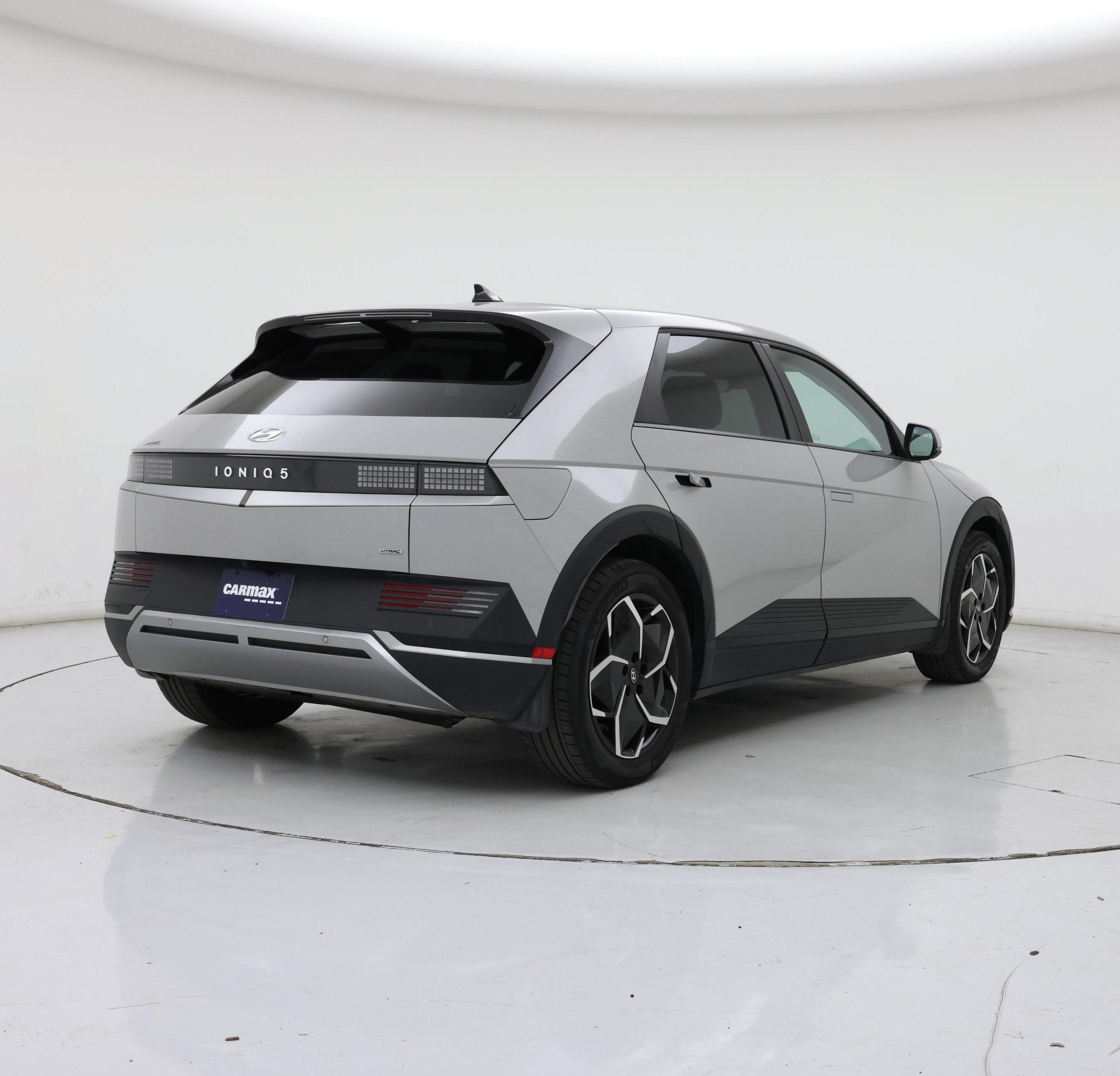 Thumbnail: 2024 Hyundai Ioniq 5 - 8