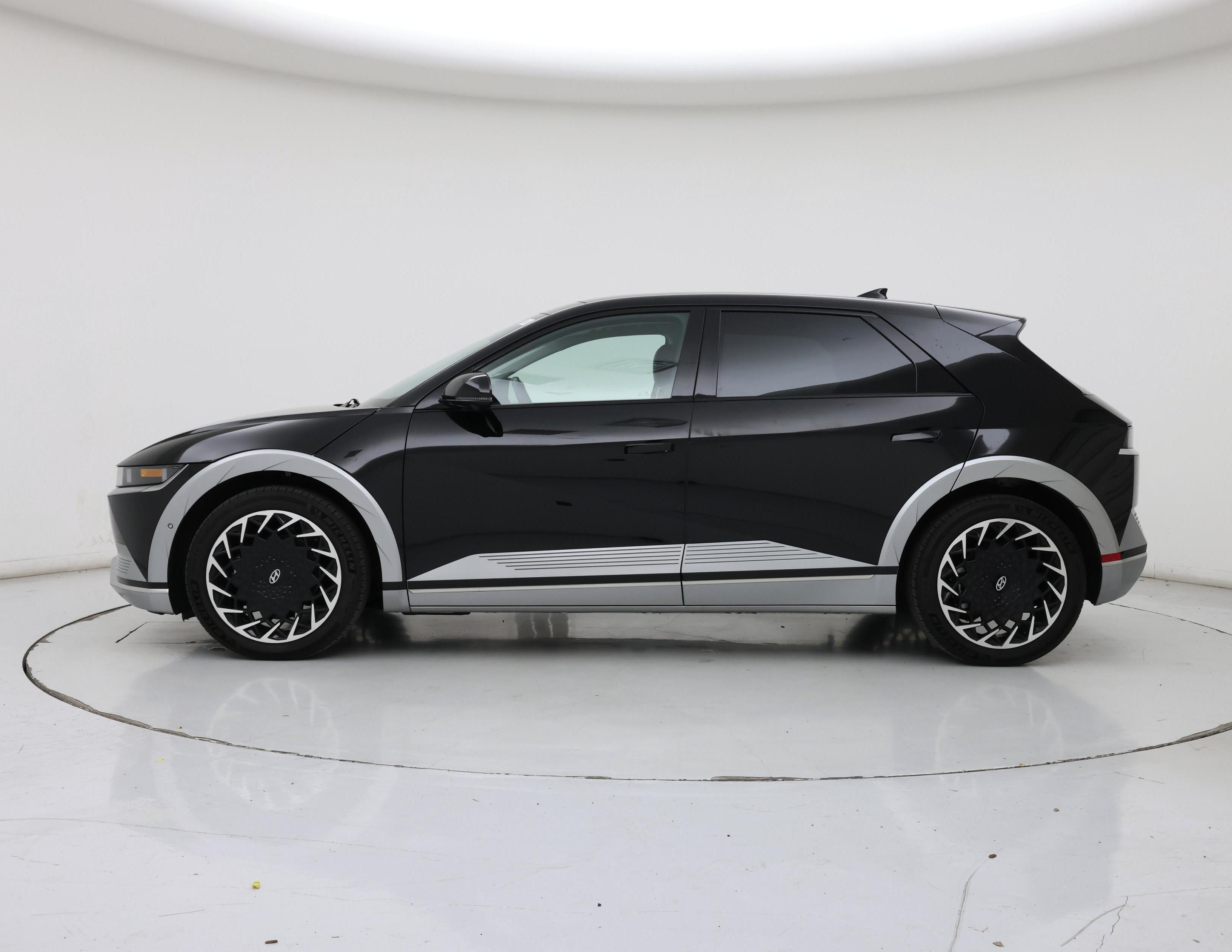 Thumbnail: 2024 Hyundai Ioniq 5 - 3