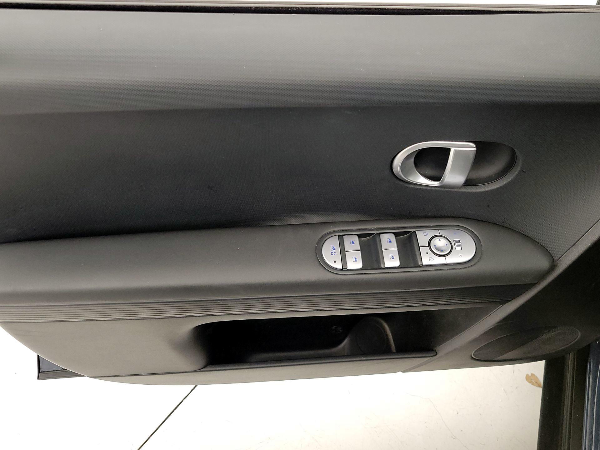 Thumbnail: 2024 Hyundai Ioniq 5 - 12