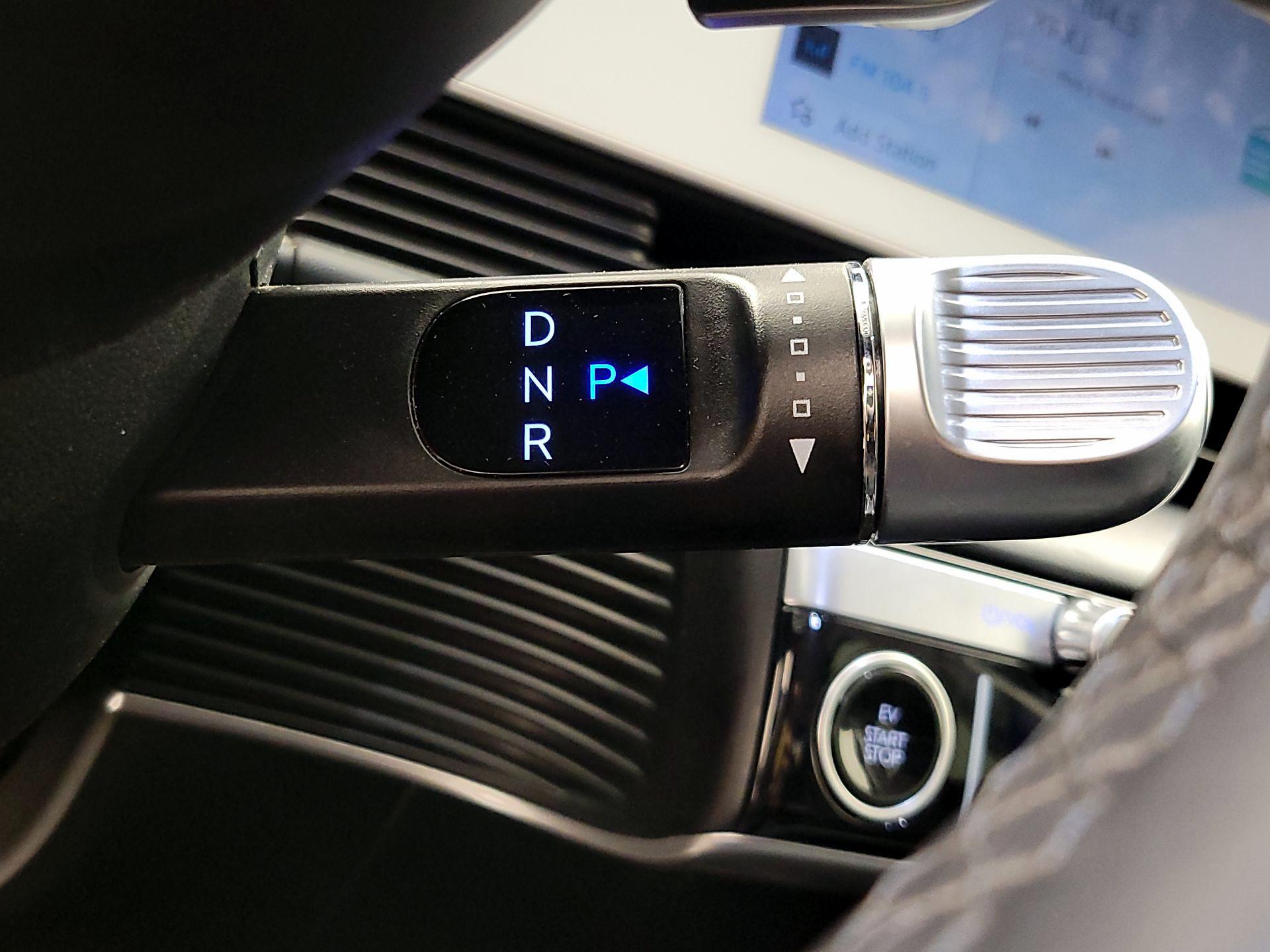 Thumbnail: 2024 Hyundai Ioniq 5 - 18