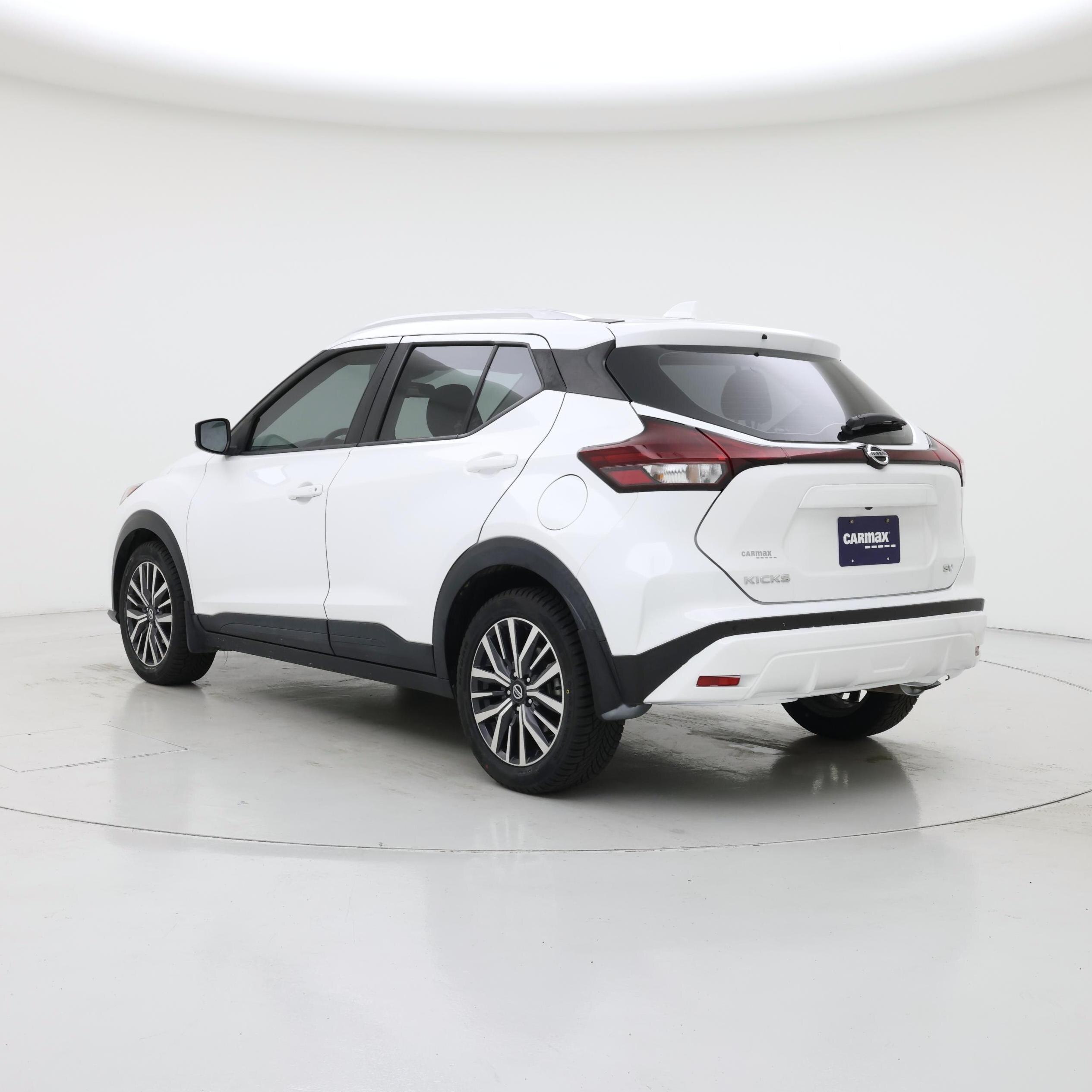 Thumbnail: 2021 Nissan Kicks - 2