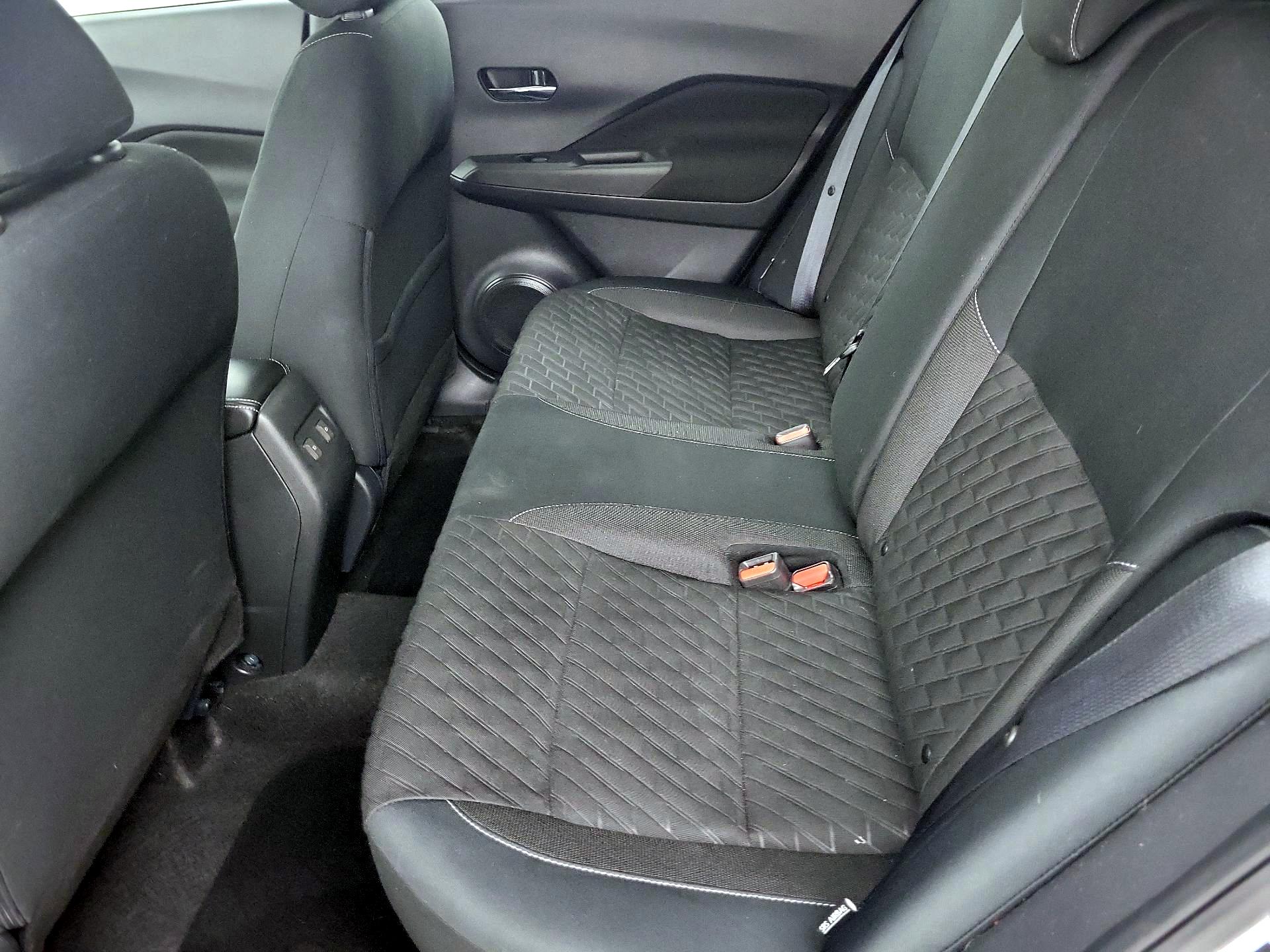 Thumbnail: 2021 Nissan Kicks - 19