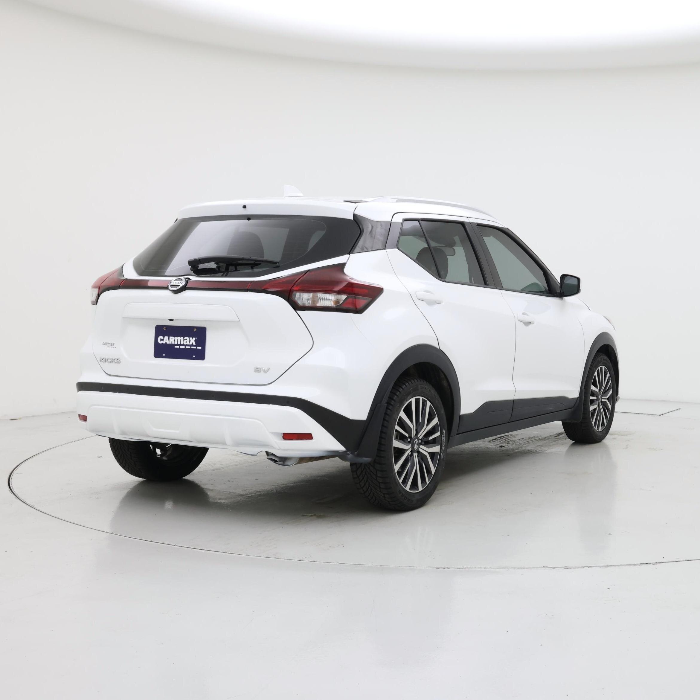 Thumbnail: 2021 Nissan Kicks - 8