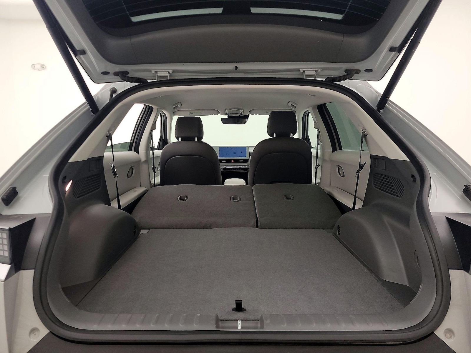 2024 Hyundai IONIQ 5 SEL - Photo 23