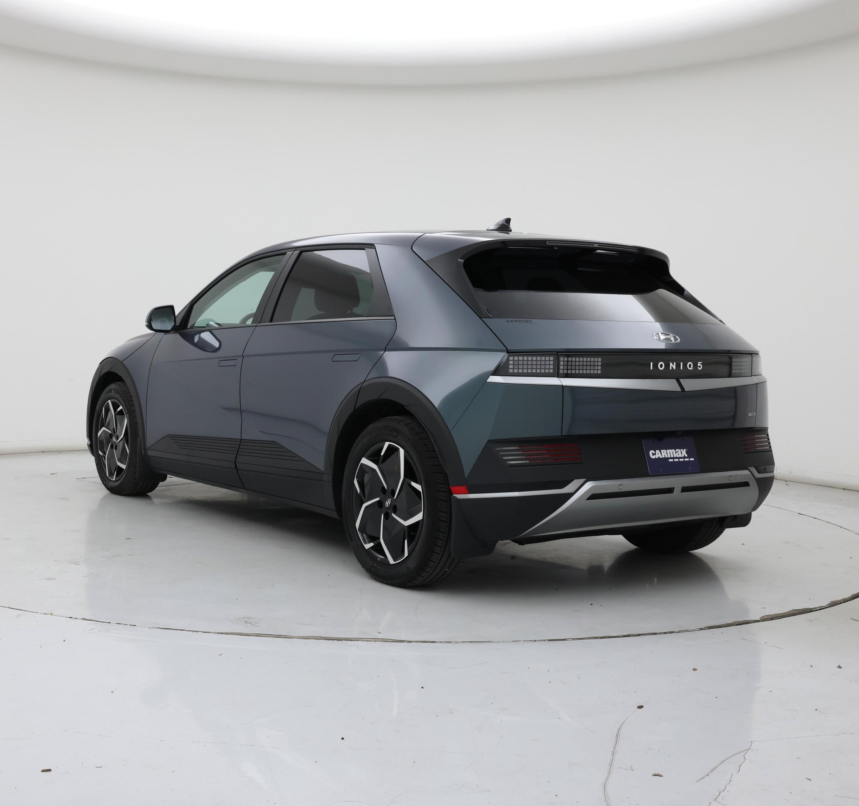 Thumbnail: 2024 Hyundai Ioniq 5 - 2