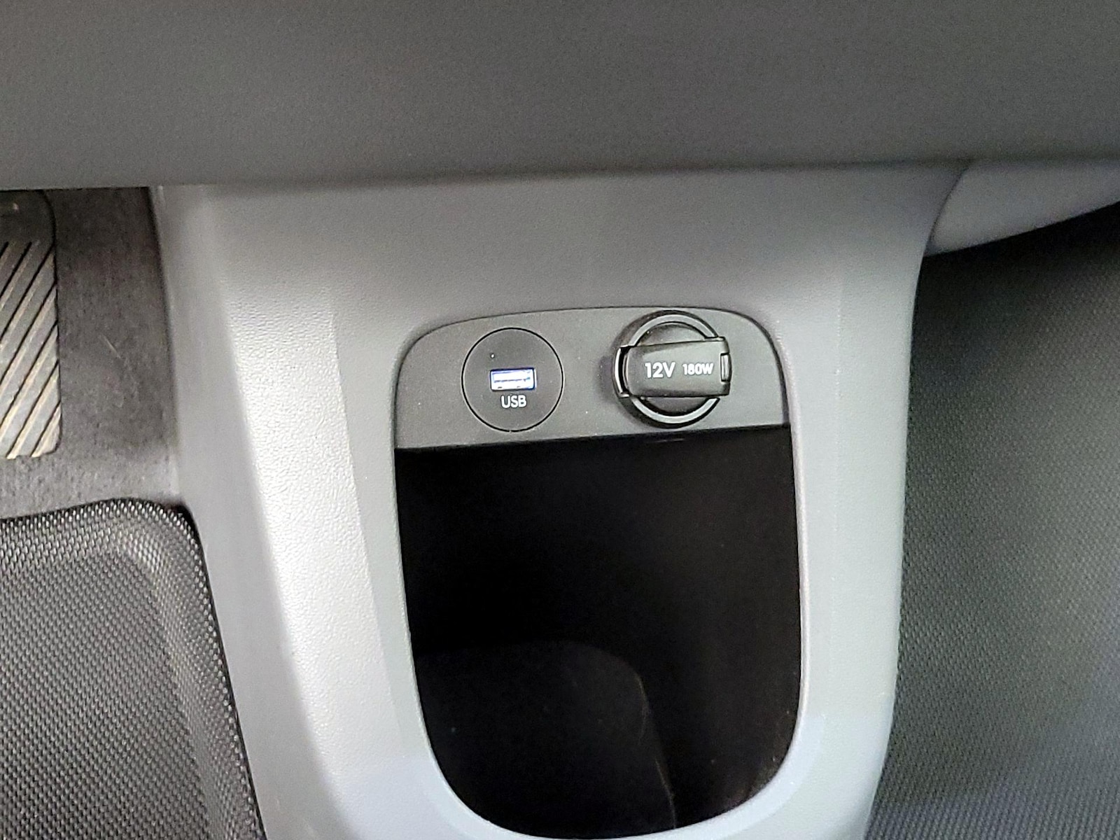 2024 Hyundai IONIQ 5 SEL - Photo 20