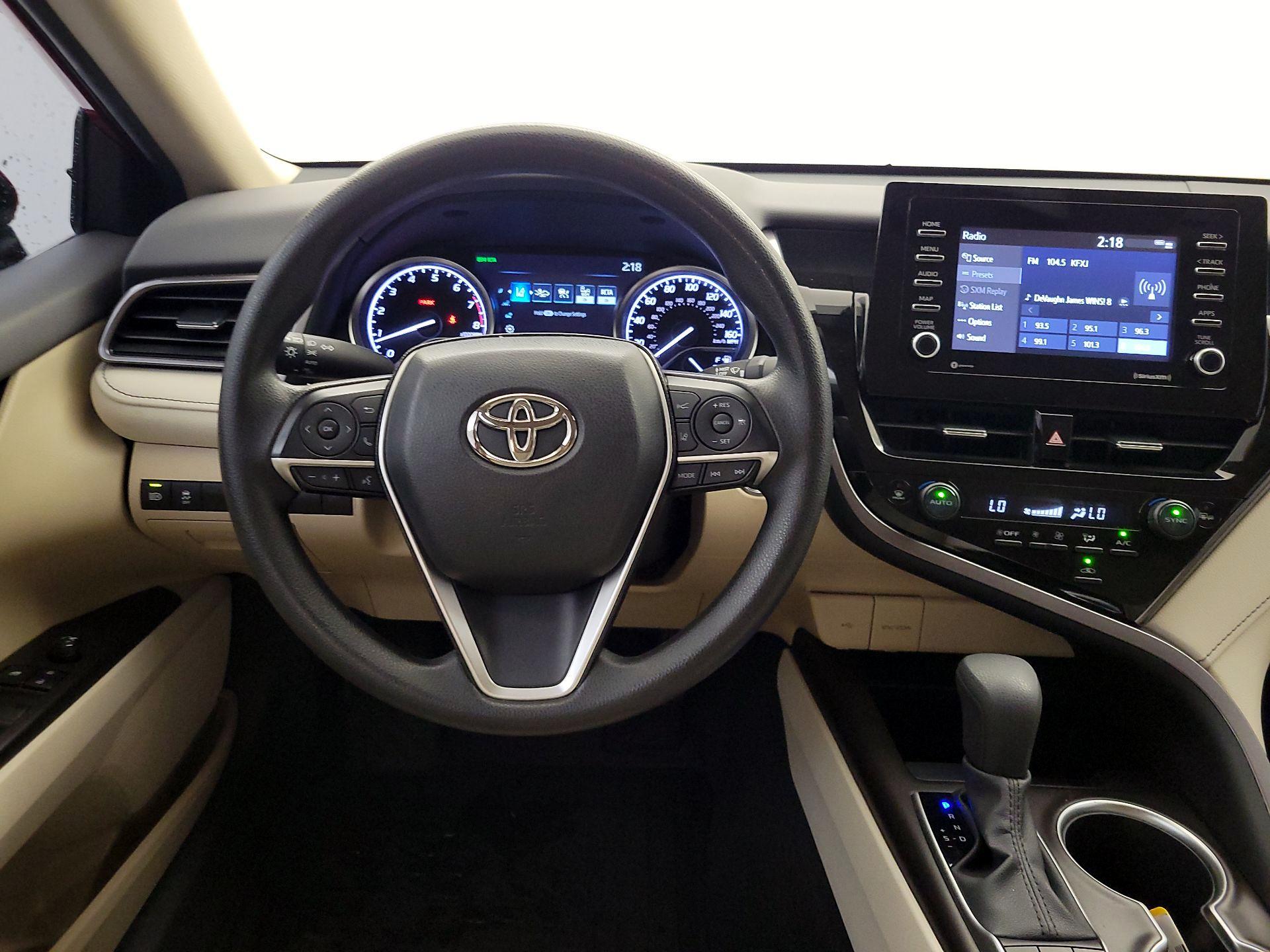 Thumbnail: 2023 Toyota Camry - 10