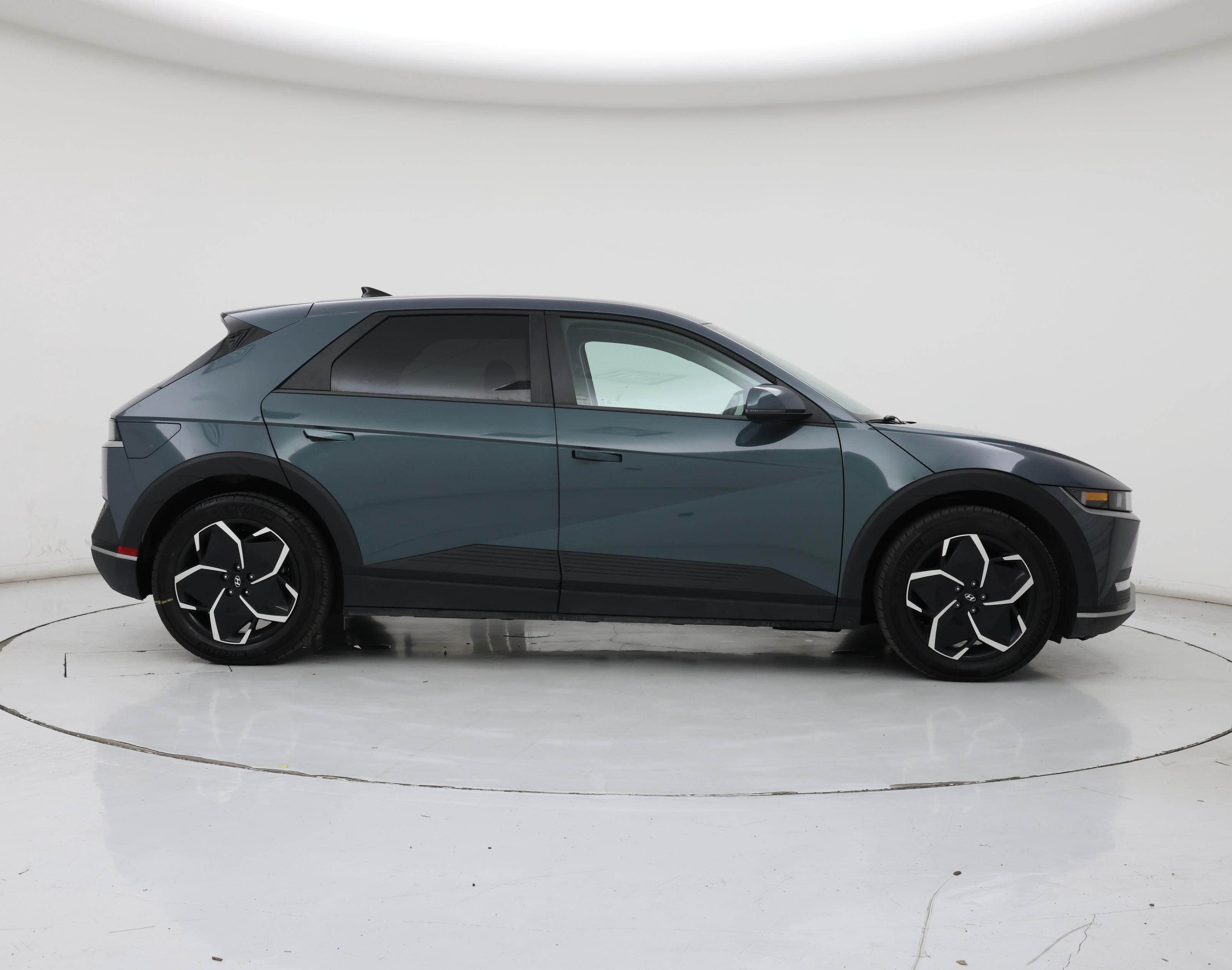 Thumbnail: 2024 Hyundai Ioniq 5 - 7