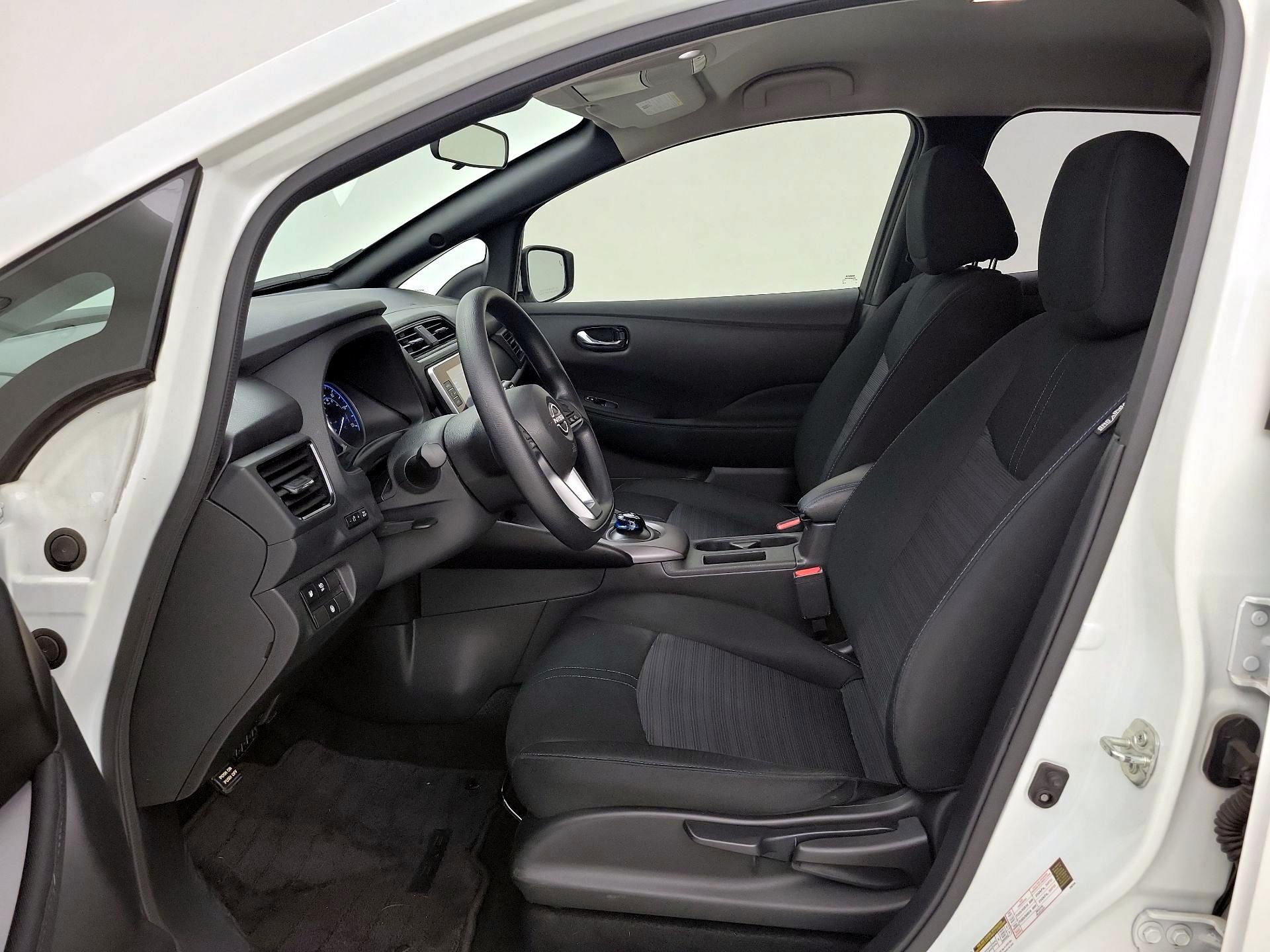 Thumbnail: 2024 Nissan Leaf - 11