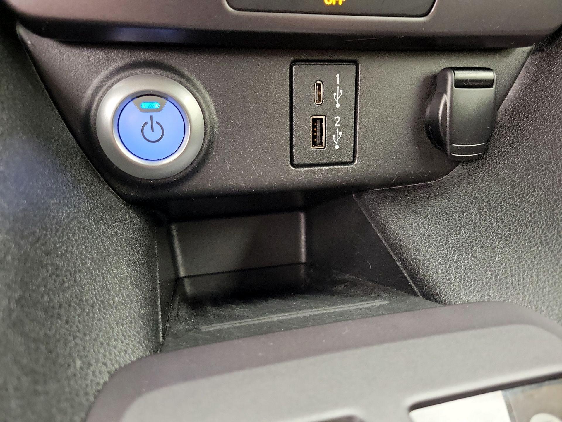 Thumbnail: 2024 Nissan Leaf - 18