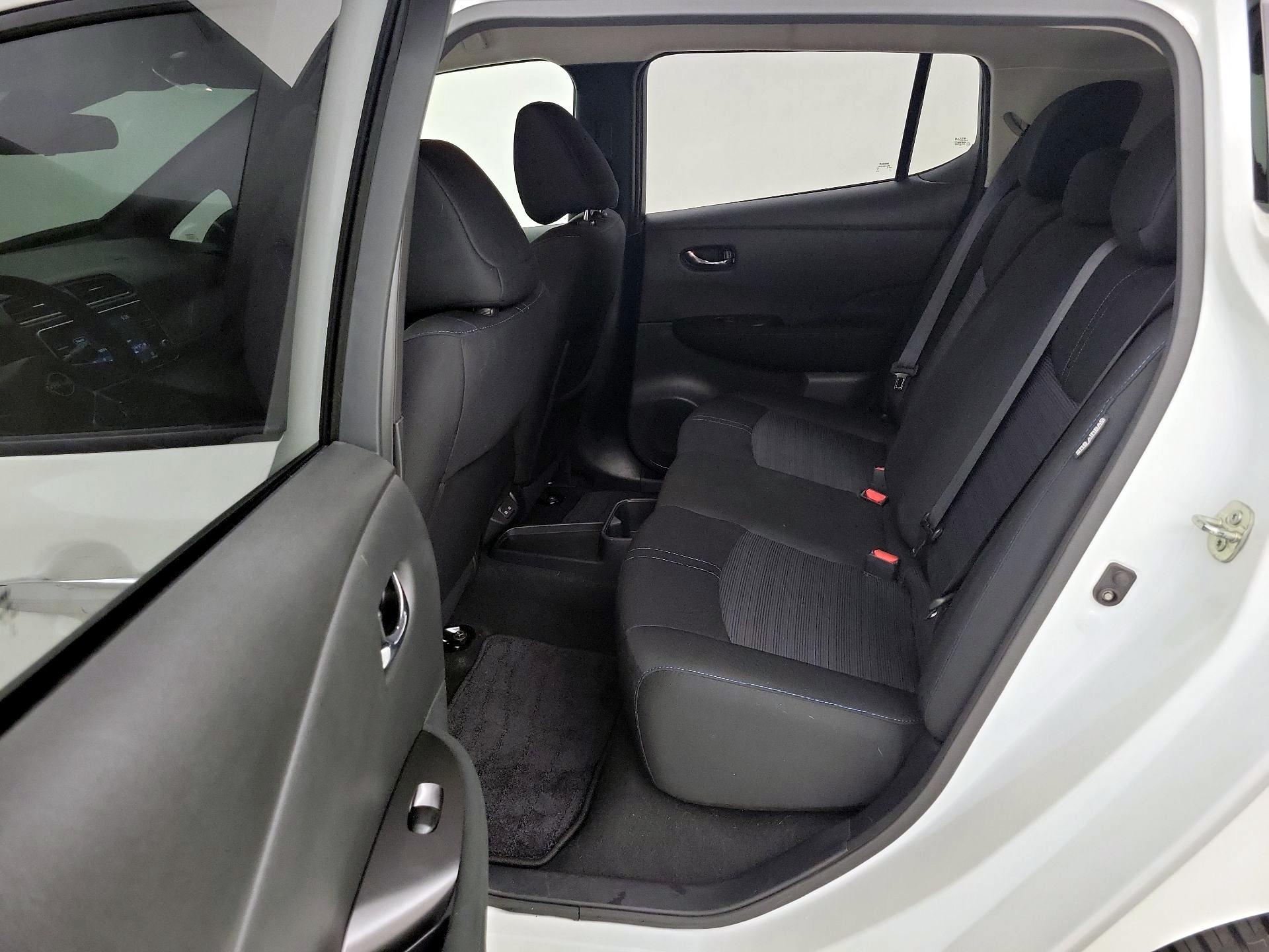 Thumbnail: 2024 Nissan Leaf - 19