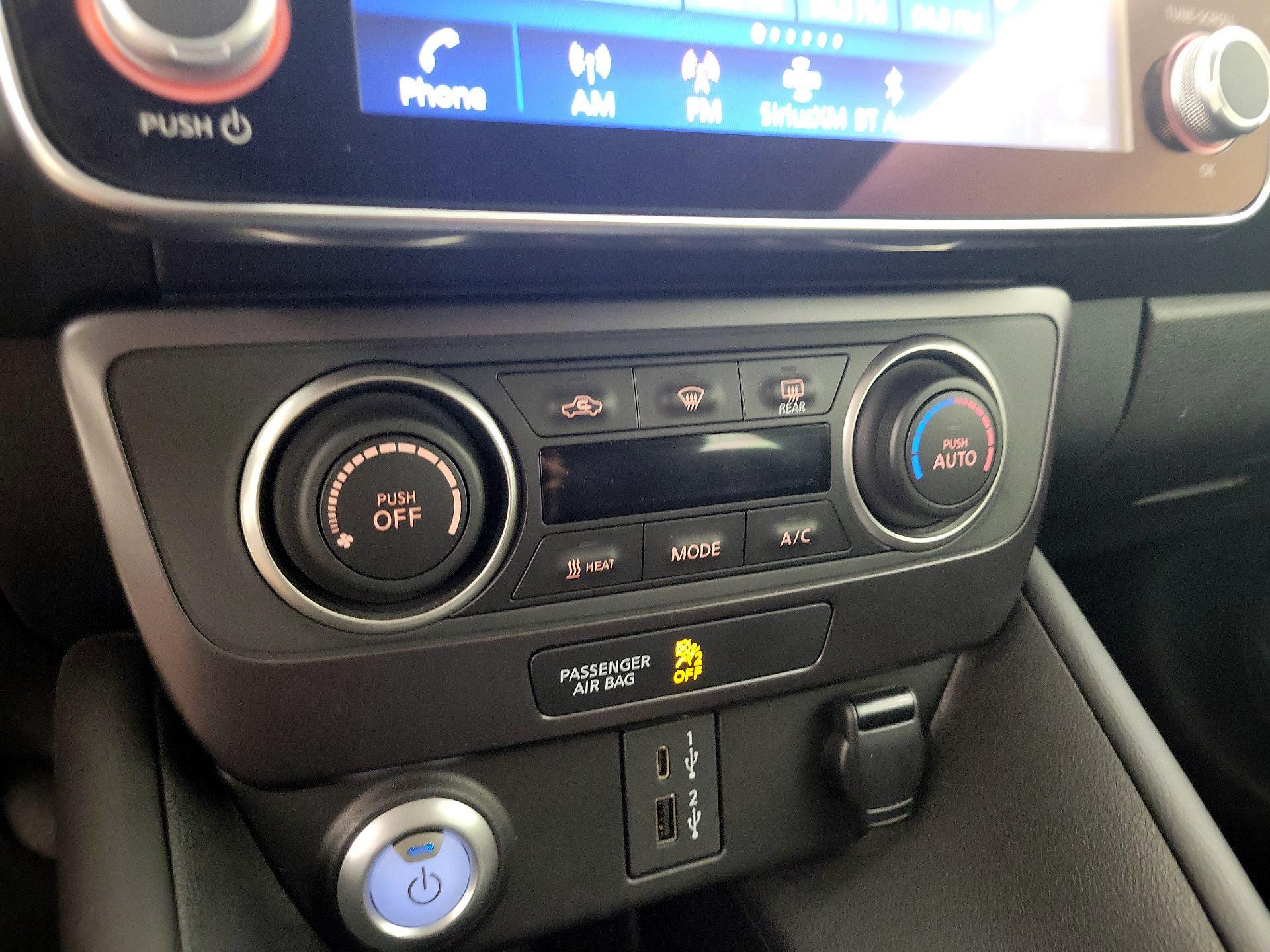 Thumbnail: 2024 Nissan Leaf - 16