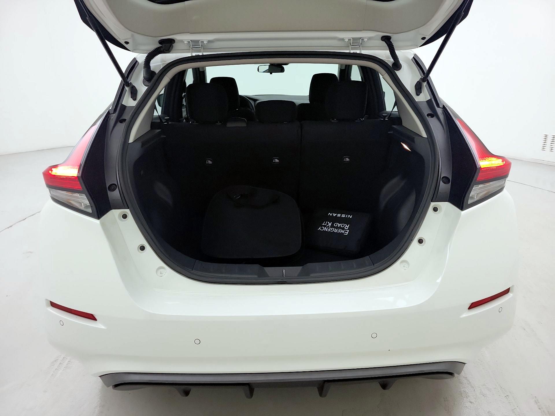 Thumbnail: 2024 Nissan Leaf - 20