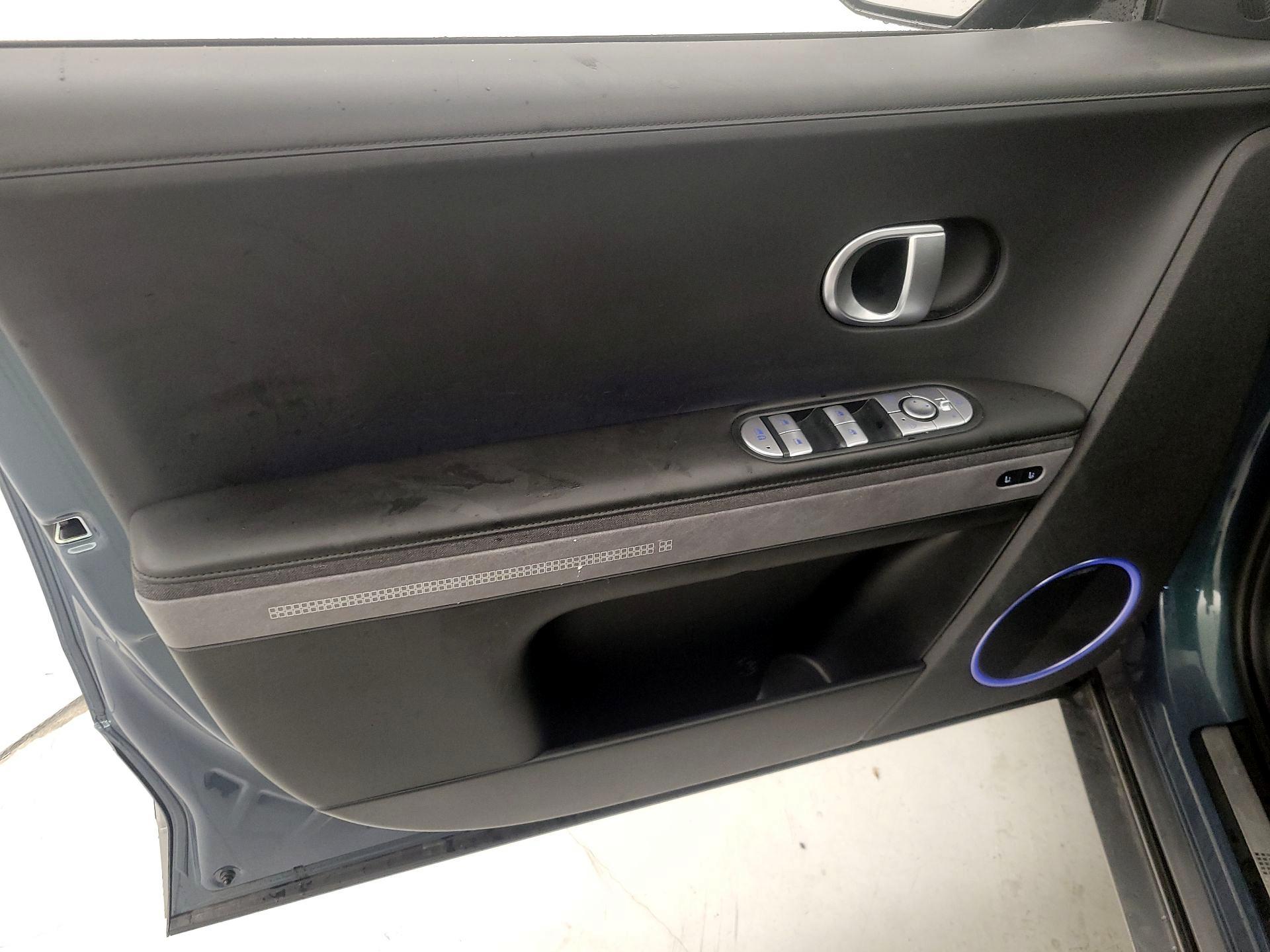Thumbnail: 2024 Hyundai Ioniq 5 - 12