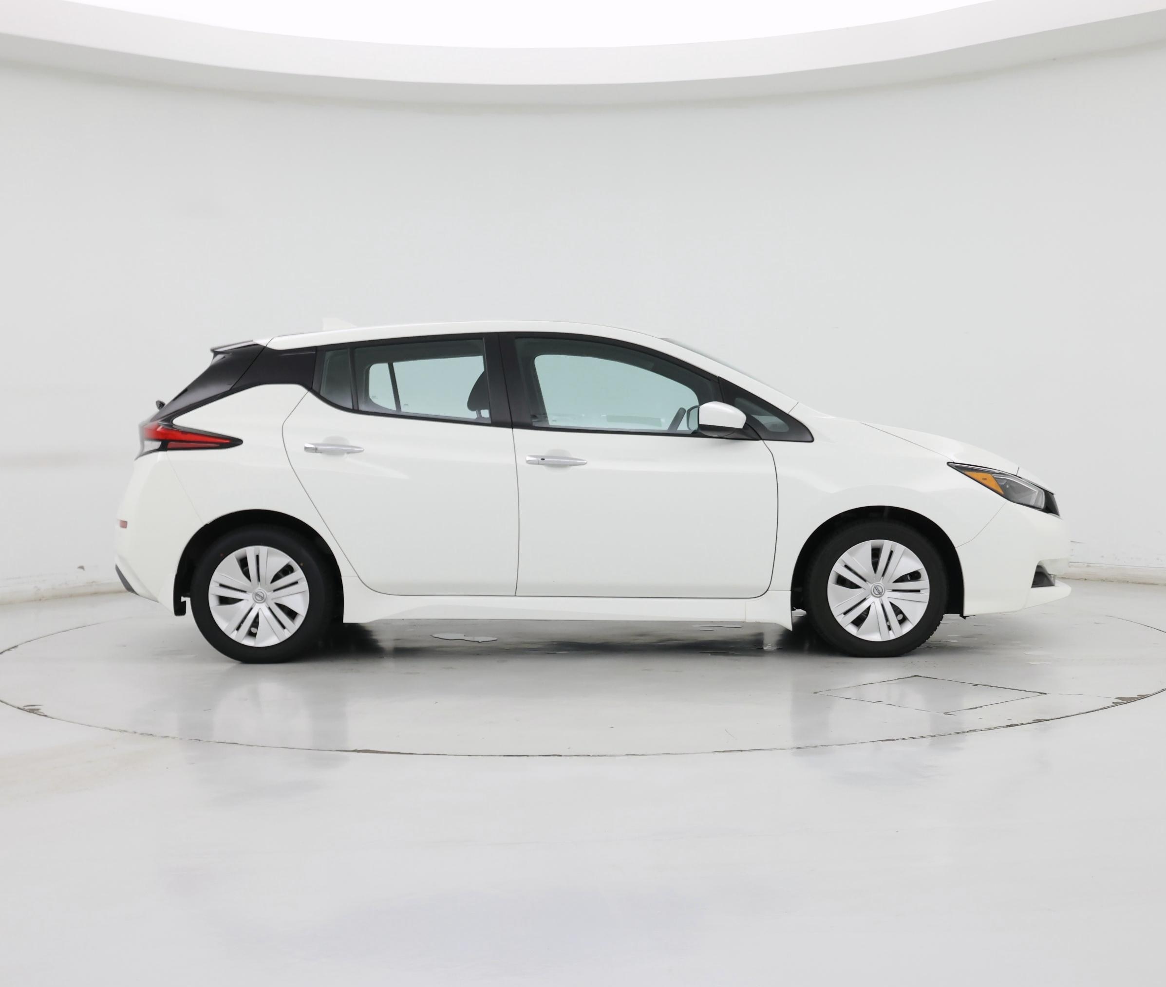 Thumbnail: 2024 Nissan Leaf - 7