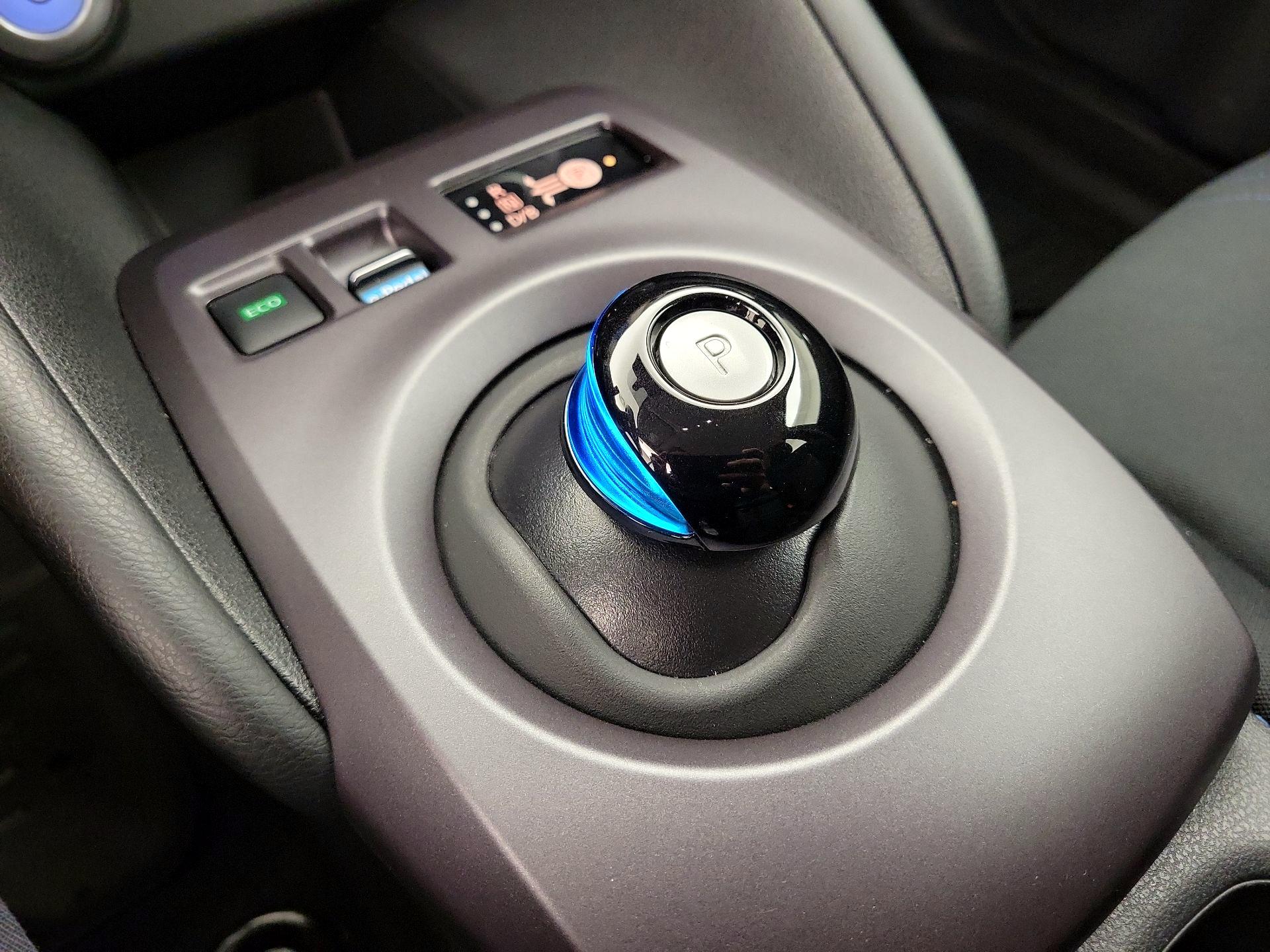 Thumbnail: 2024 Nissan Leaf - 17