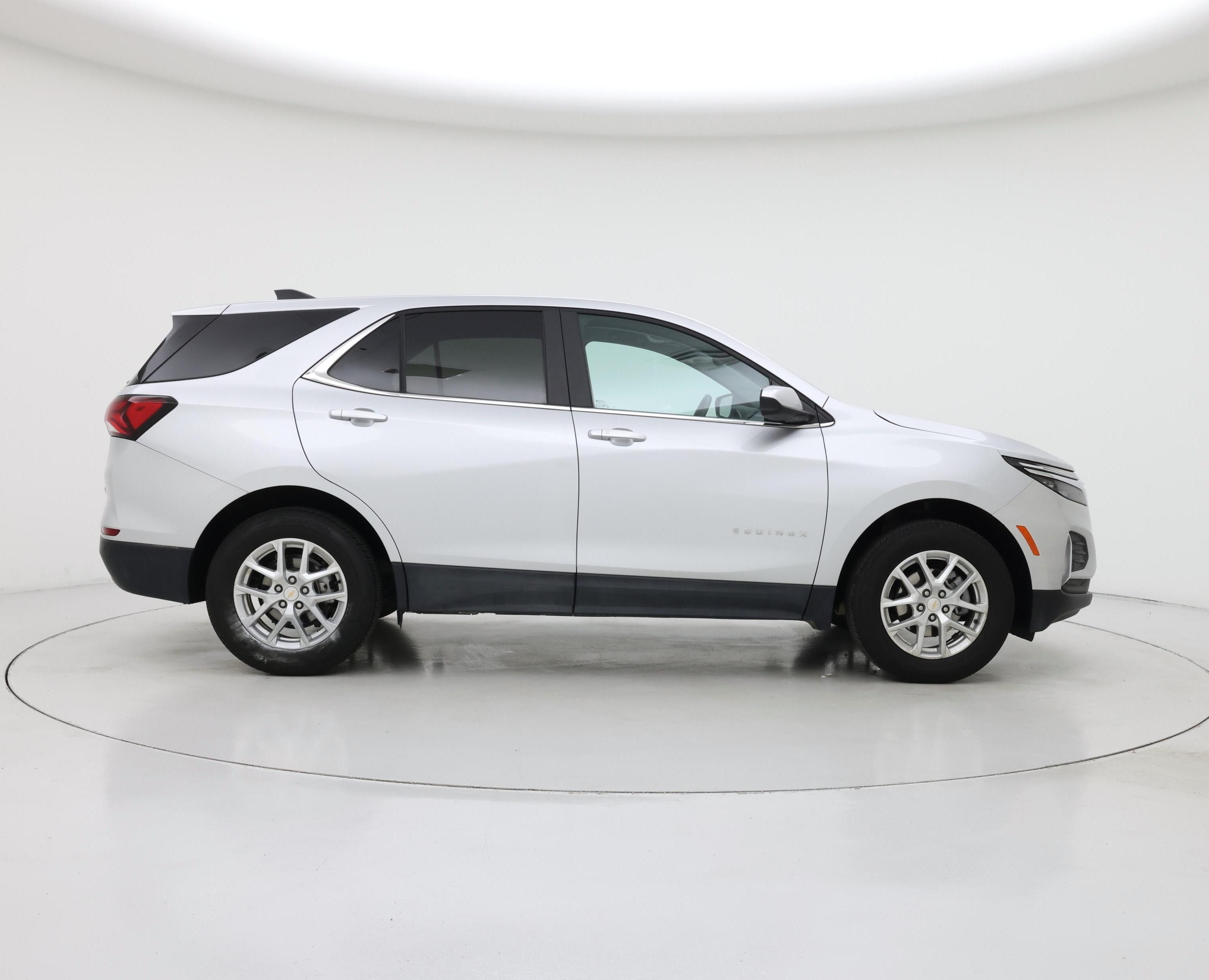 Thumbnail: 2022 Chevrolet Equinox - 7