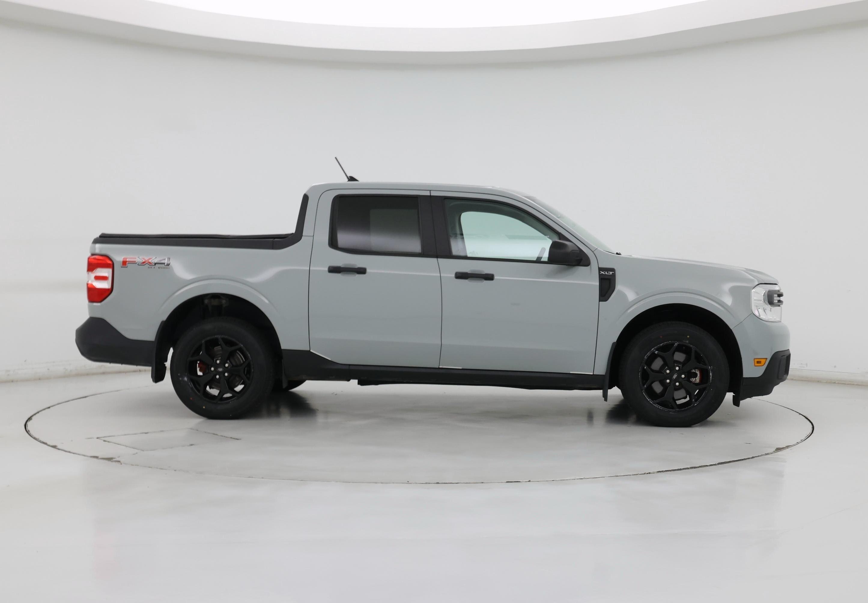 Thumbnail: 2022 Ford Maverick - 7