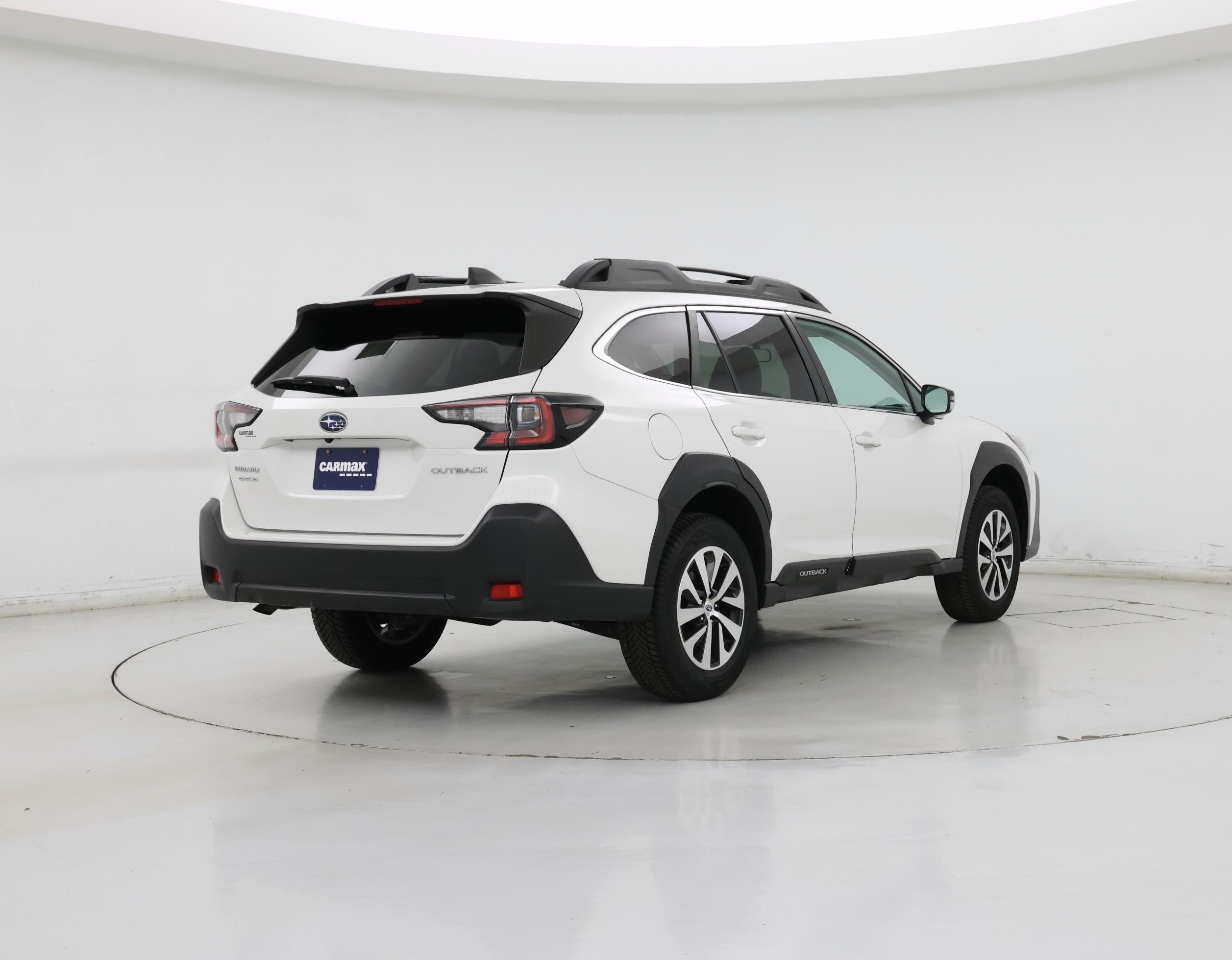 Thumbnail: 2023 Subaru Outback - 8