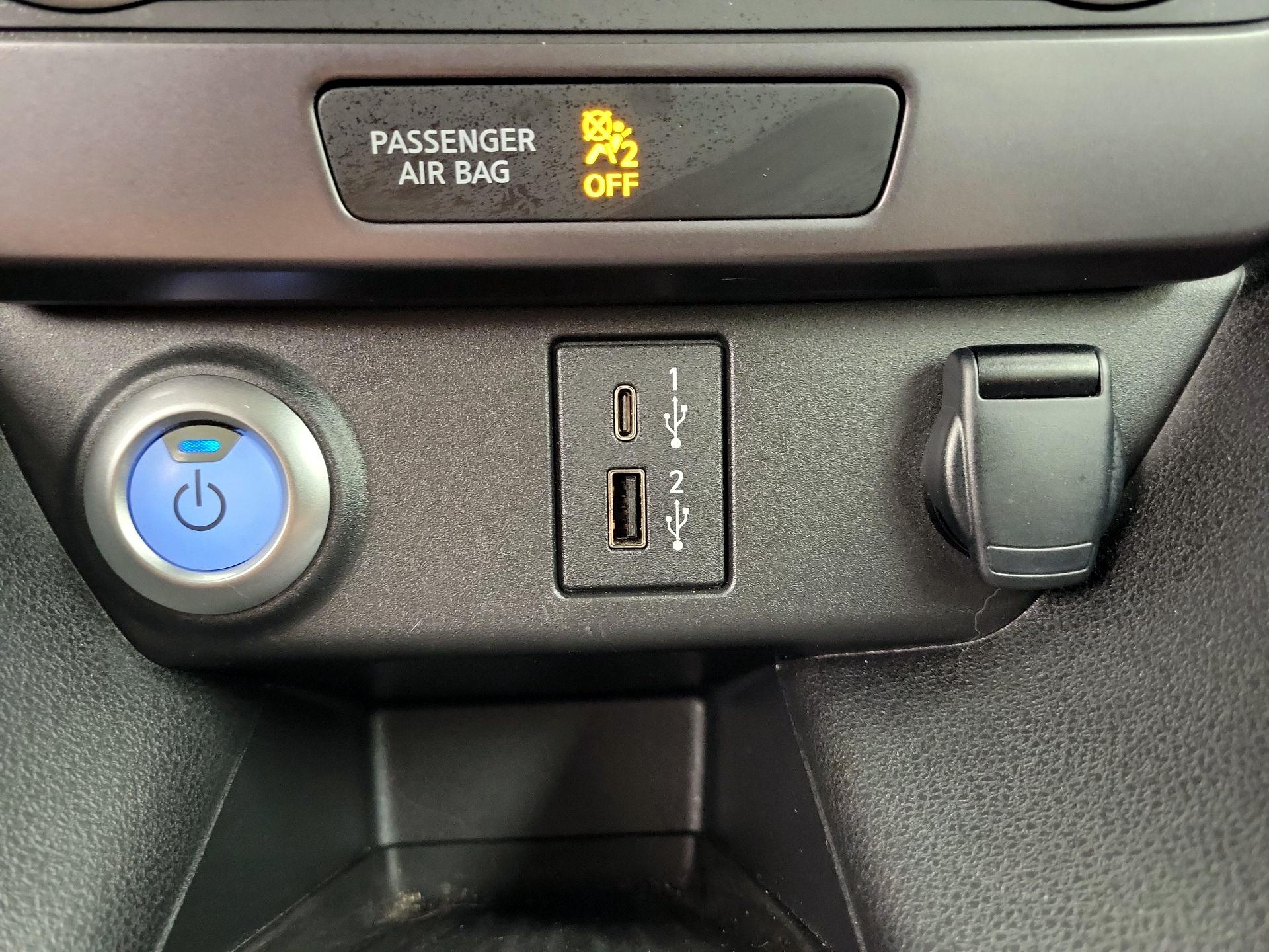 Thumbnail: 2024 Nissan Leaf - 18