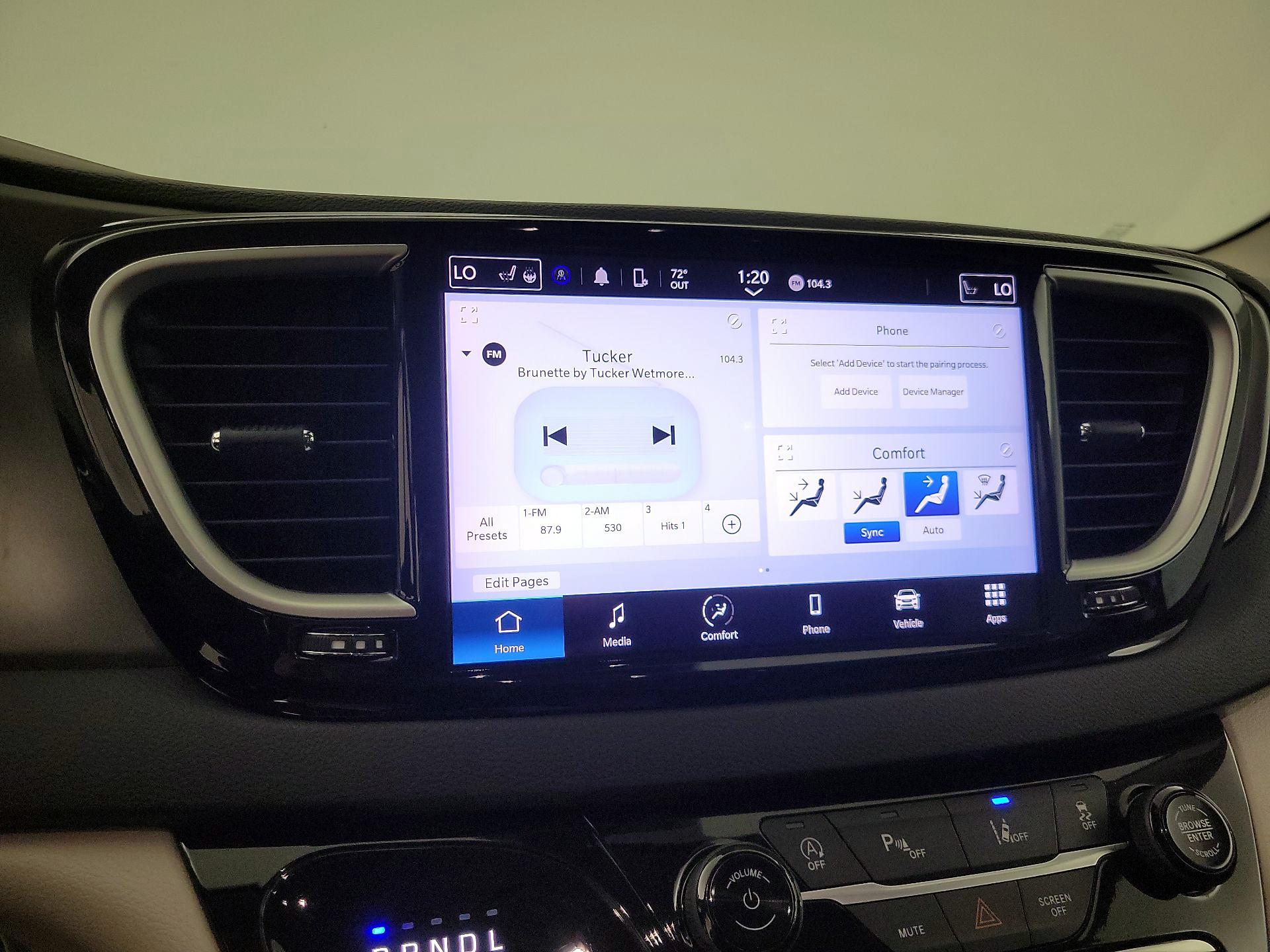 Thumbnail: 2024 Chrysler Pacifica - 15