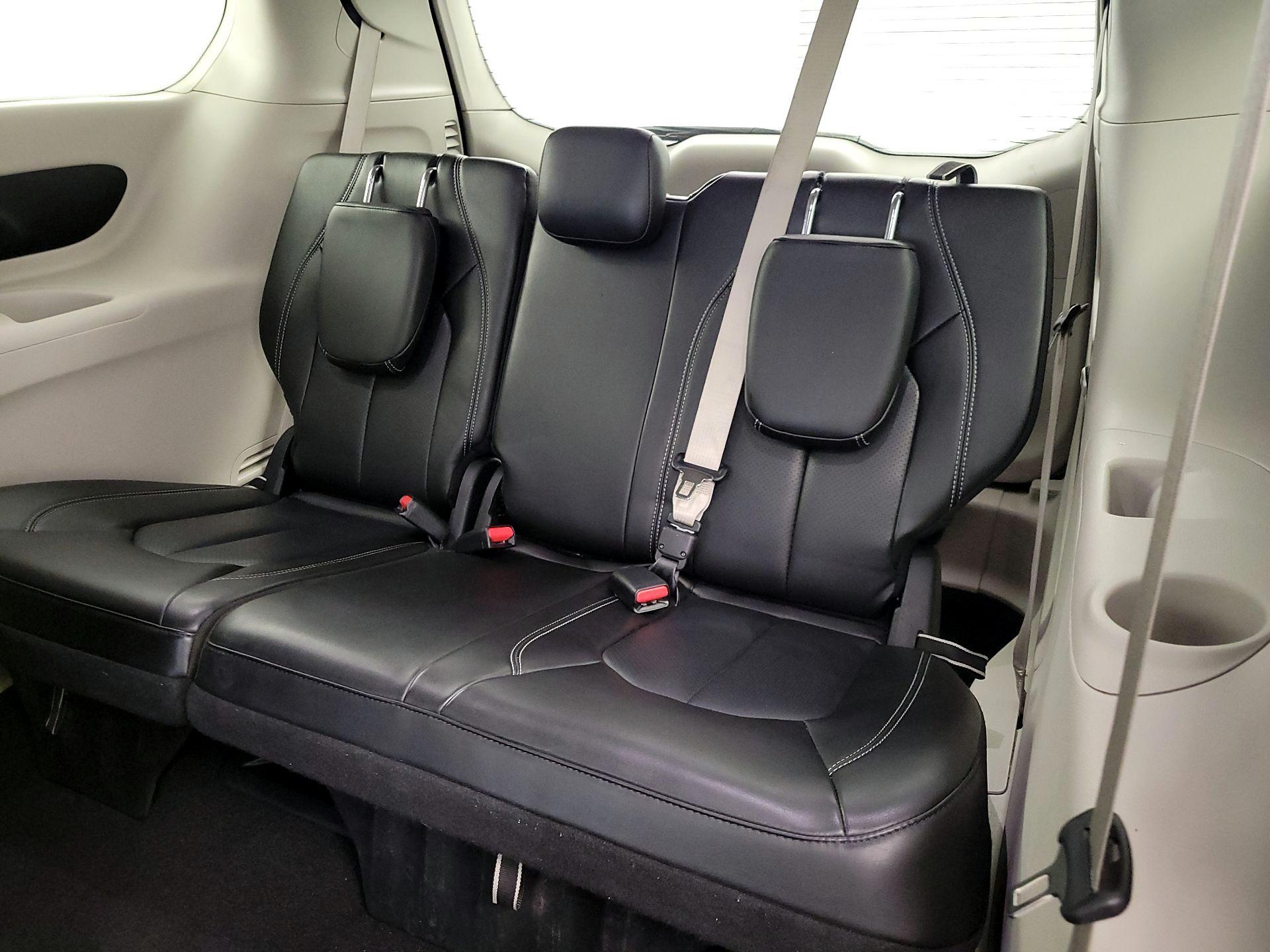 Thumbnail: 2024 Chrysler Pacifica - 20