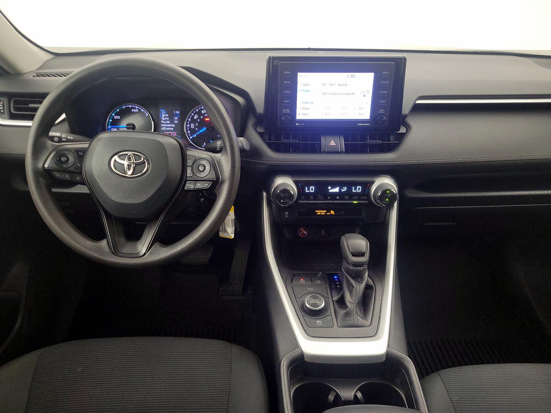 Thumbnail: 2021 Toyota RAV4 - 9