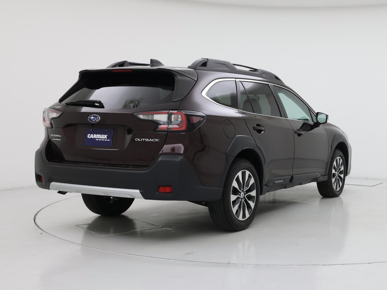 2023 Subaru Outback Limited - Photo 9
