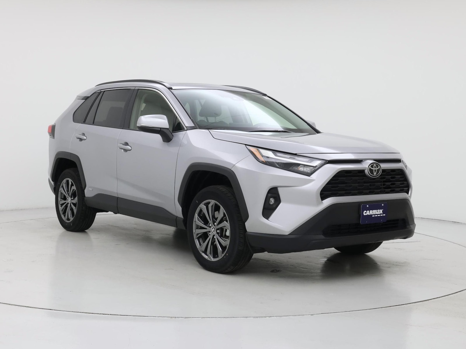 2025 Toyota RAV4 XLE Premium - Photo 2