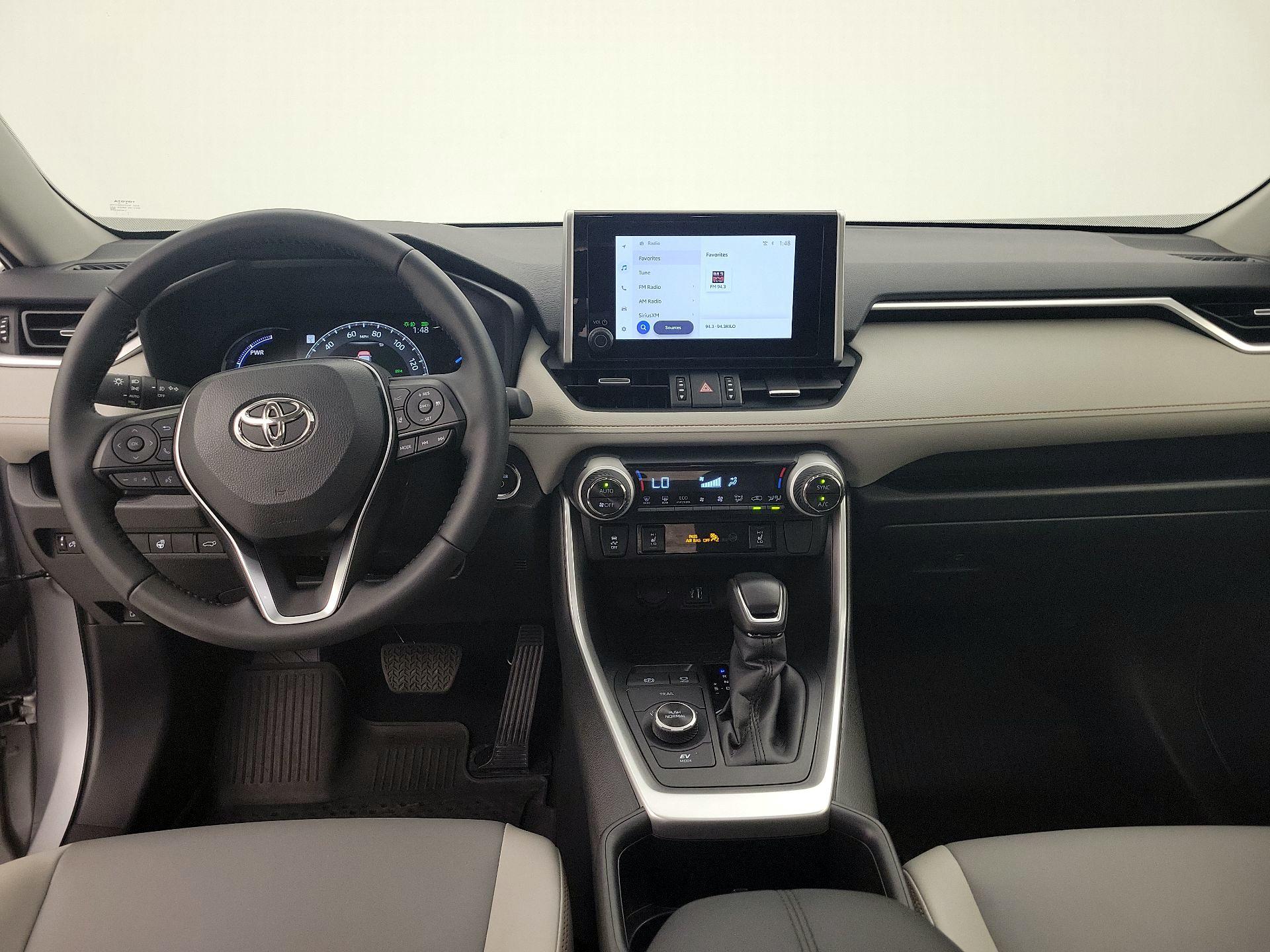 Thumbnail: 2025 Toyota RAV4 - 9