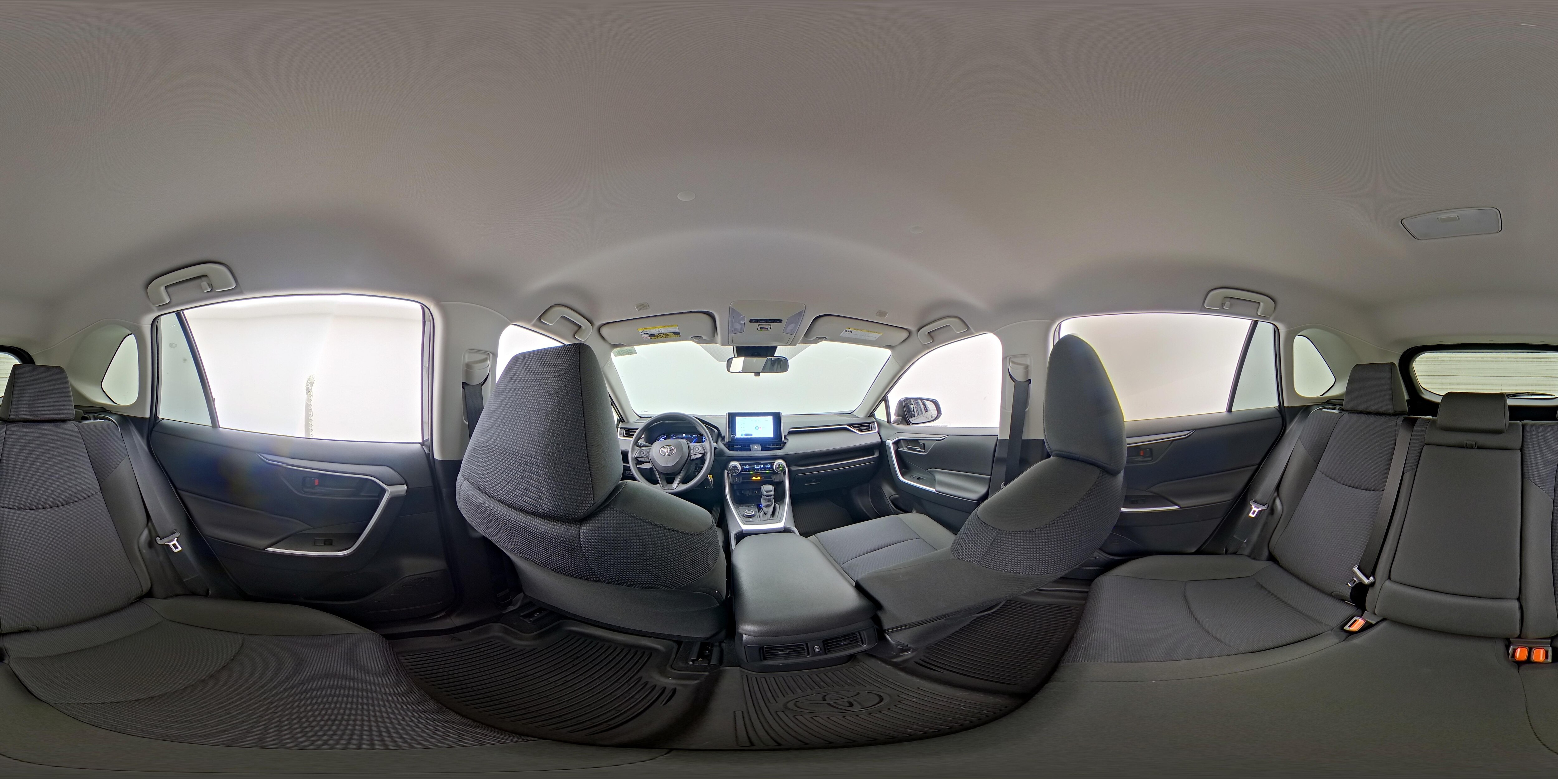 2025 Toyota RAV4 LE - Photo 25