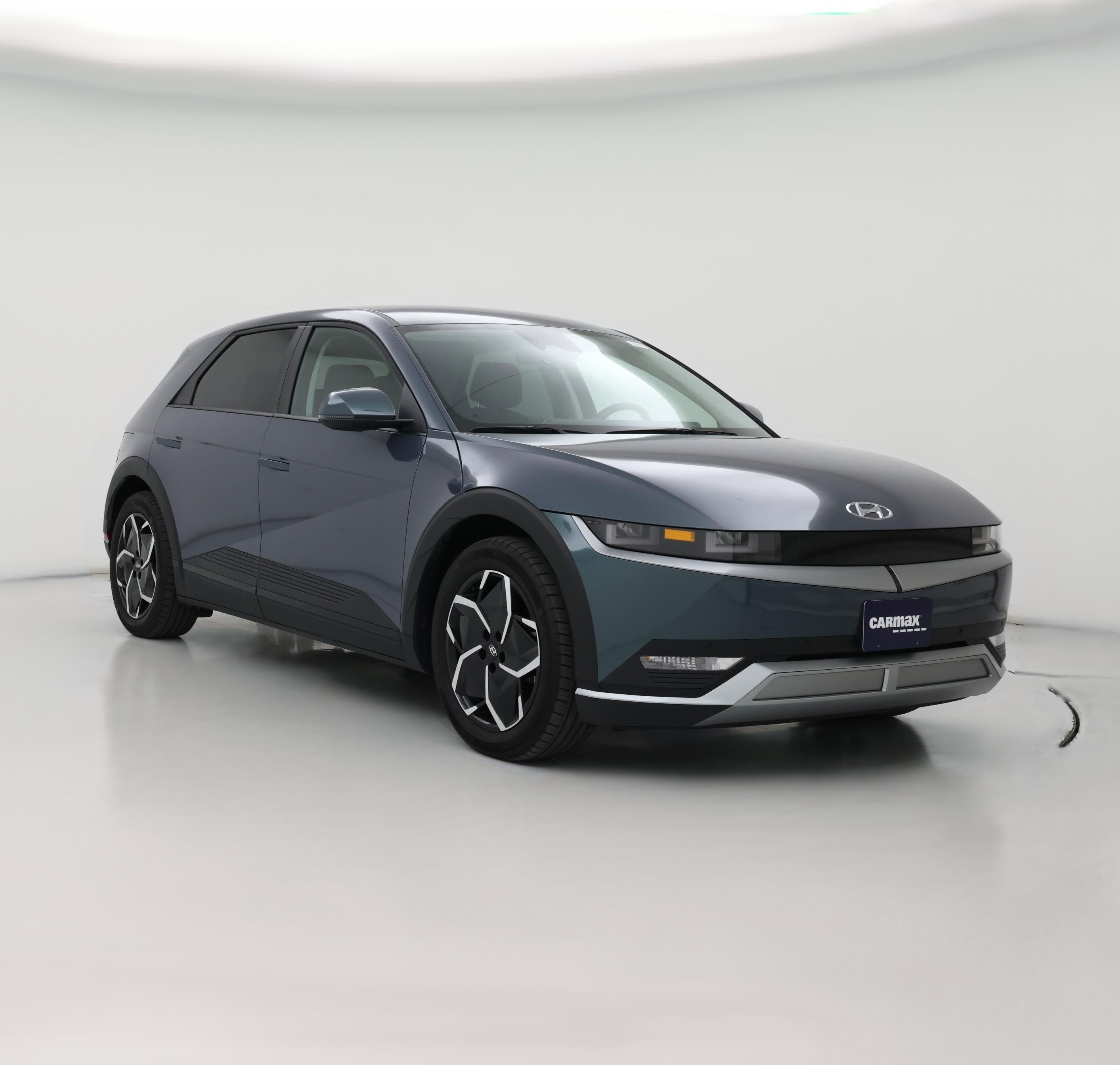 Thumbnail: 2024 Hyundai Ioniq 5 - 1