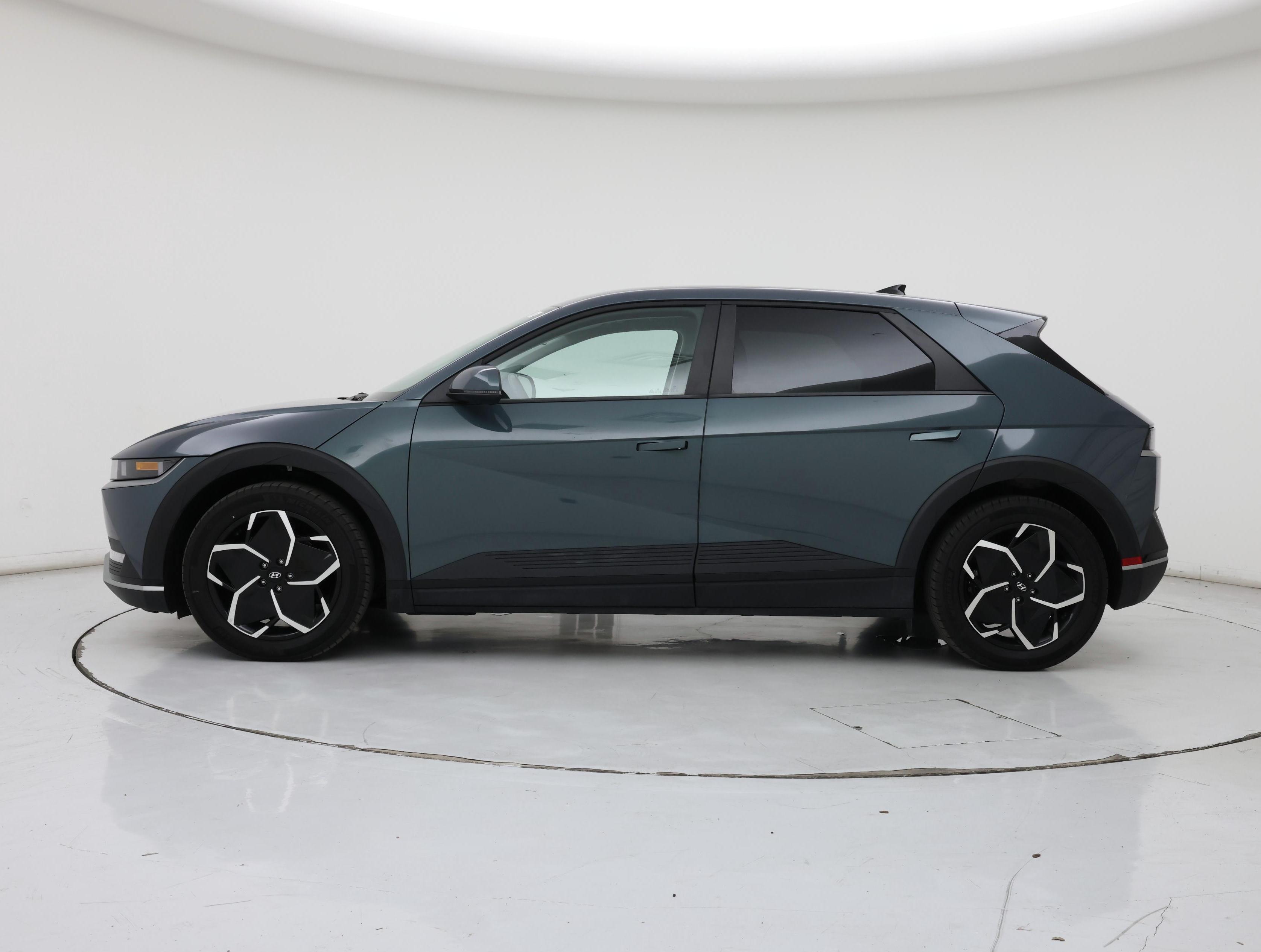 Thumbnail: 2024 Hyundai Ioniq 5 - 3