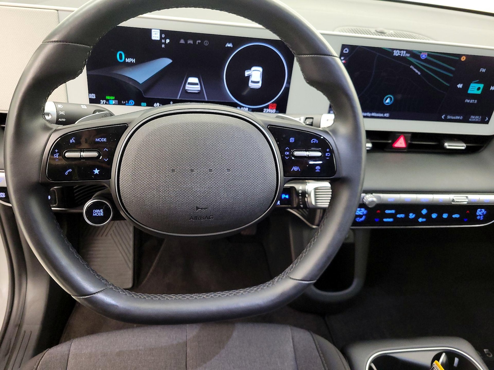 2024 Hyundai IONIQ 5 SEL - Photo 11