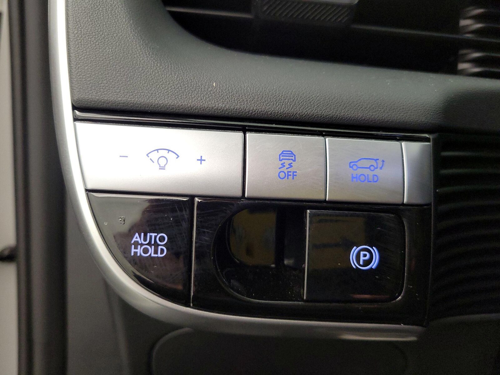 2024 Hyundai IONIQ 5 SEL - Photo 14