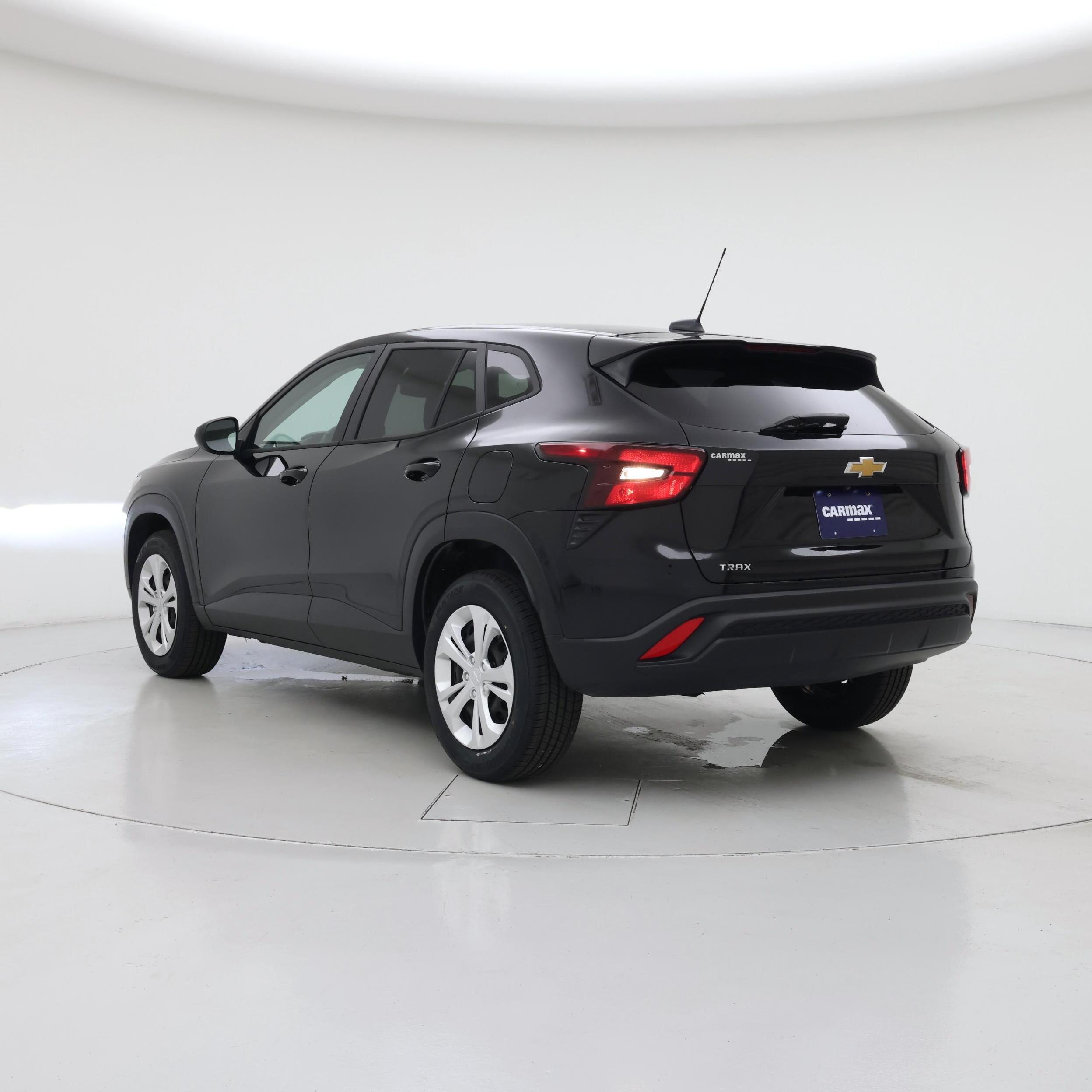 Thumbnail: 2024 Chevrolet Trax - 2