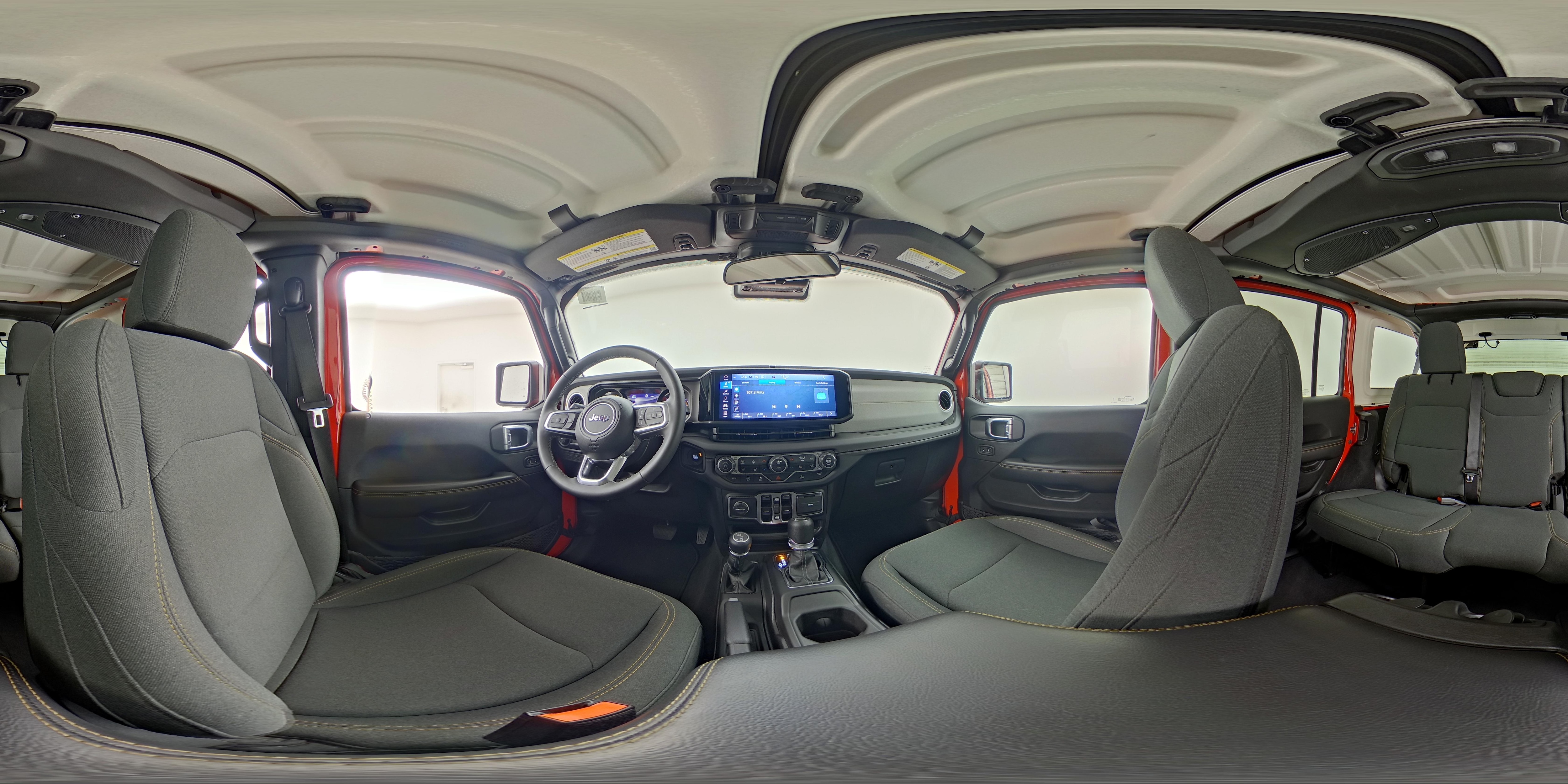 2025 Jeep Wrangler 4-Door Sahara - Photo 24