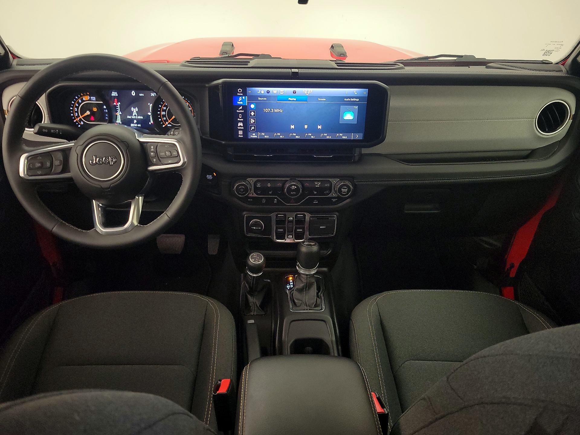 Thumbnail: 2025 Jeep Wrangler - 9
