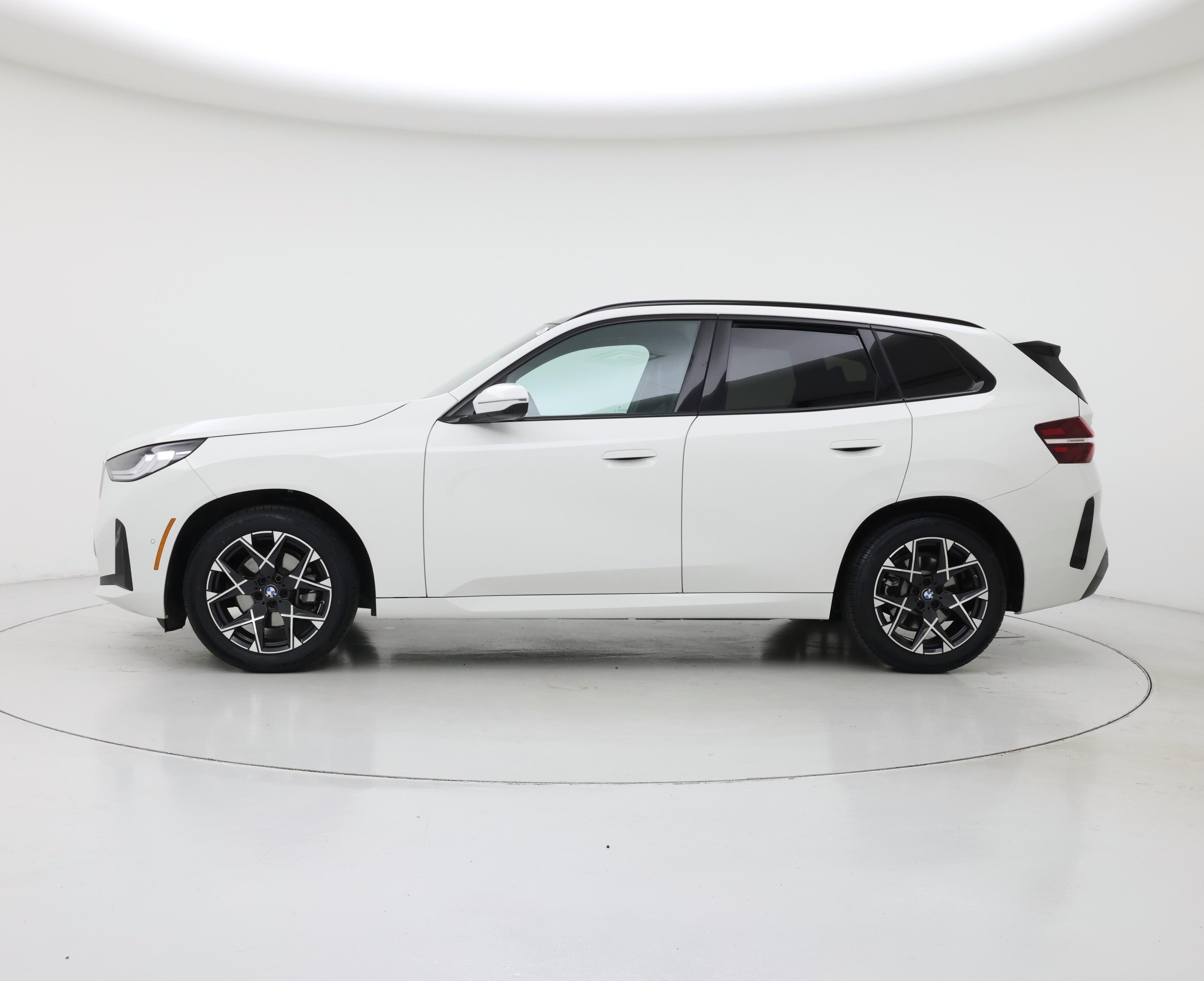 Thumbnail: 2025 BMW X3 - 3