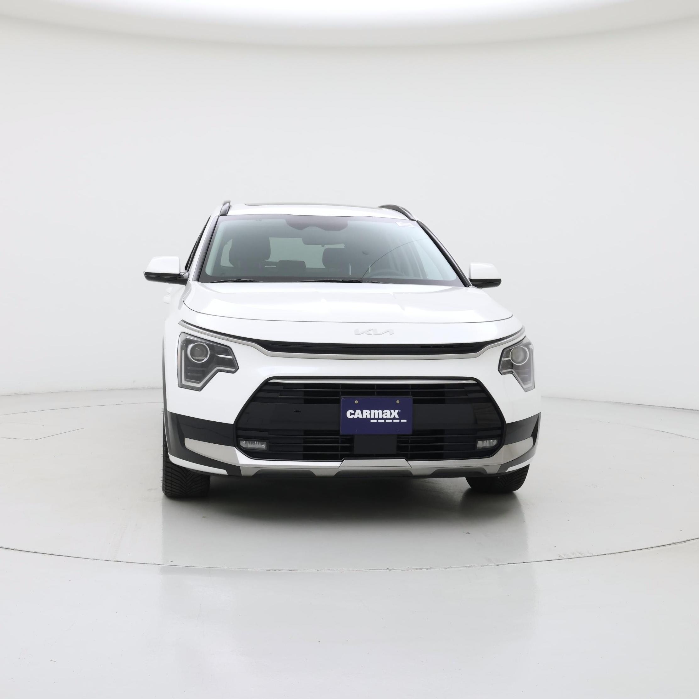 Thumbnail: 2023 Kia Niro - 5