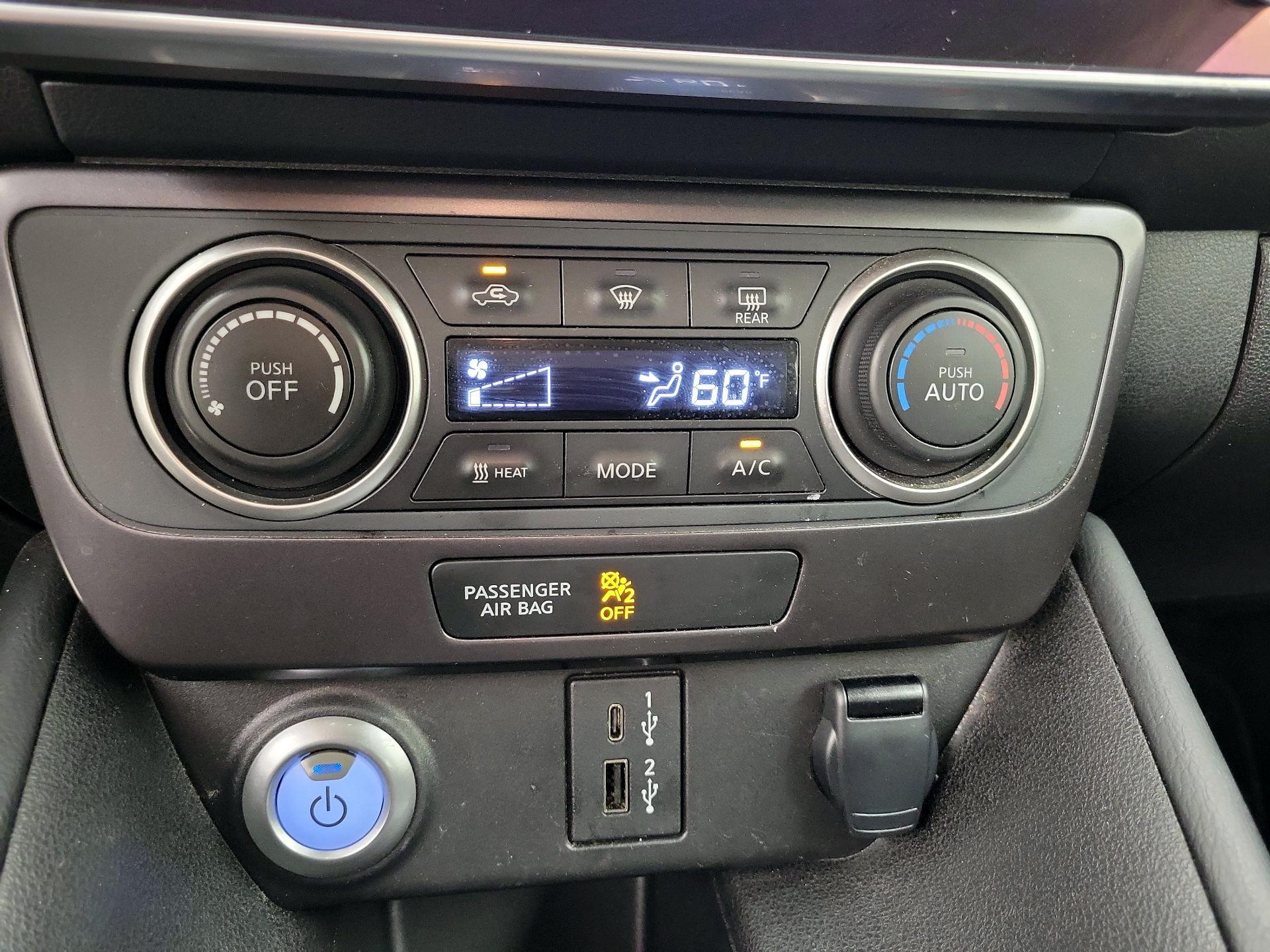 Thumbnail: 2024 Nissan Leaf - 16