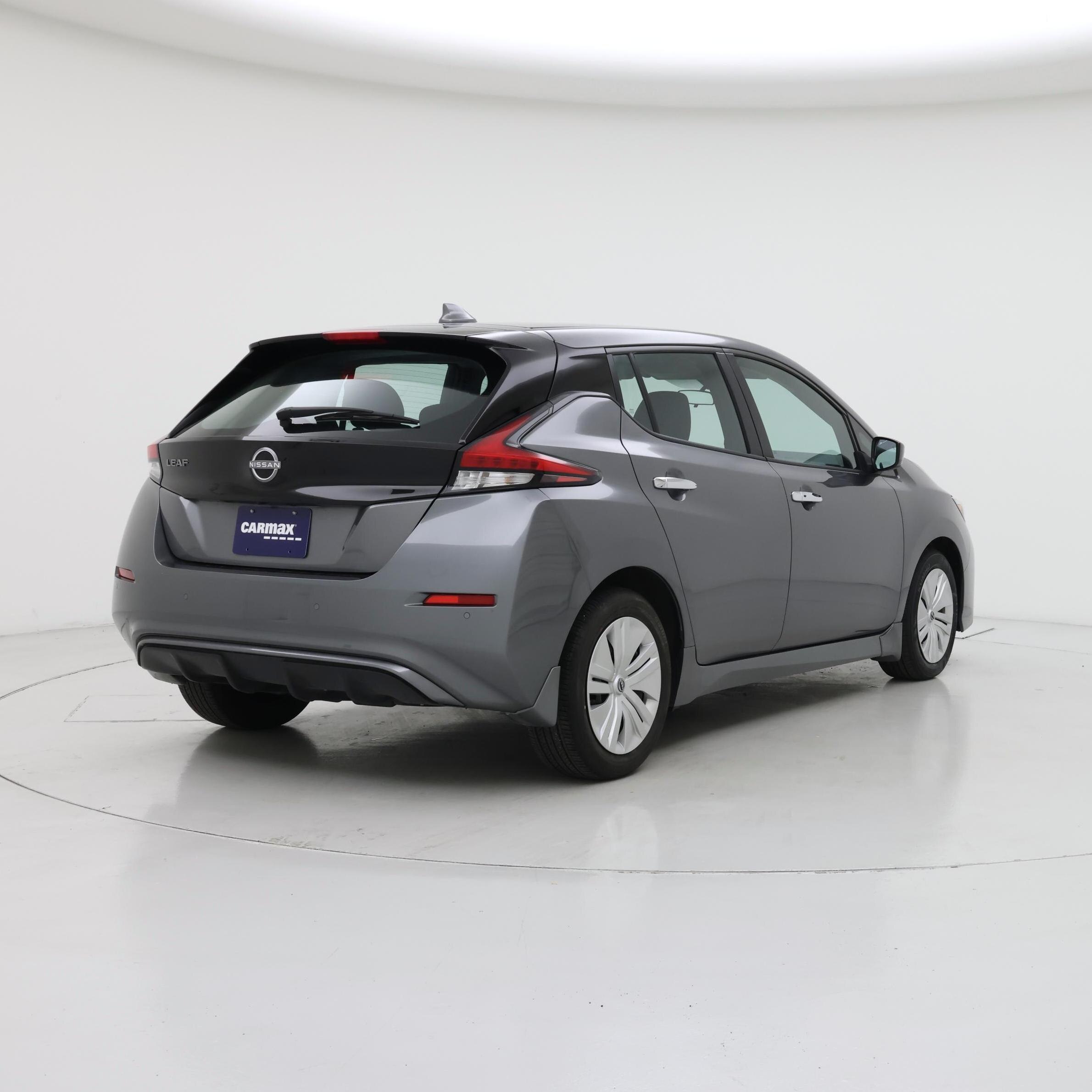 Thumbnail: 2024 Nissan Leaf - 8