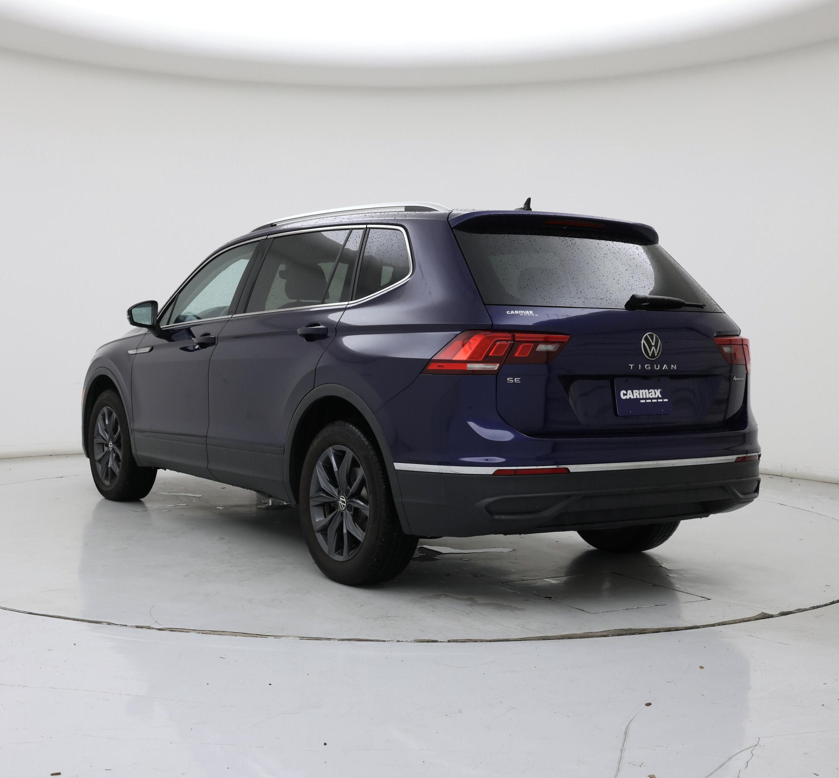 Thumbnail: 2023 Volkswagen Tiguan - 2