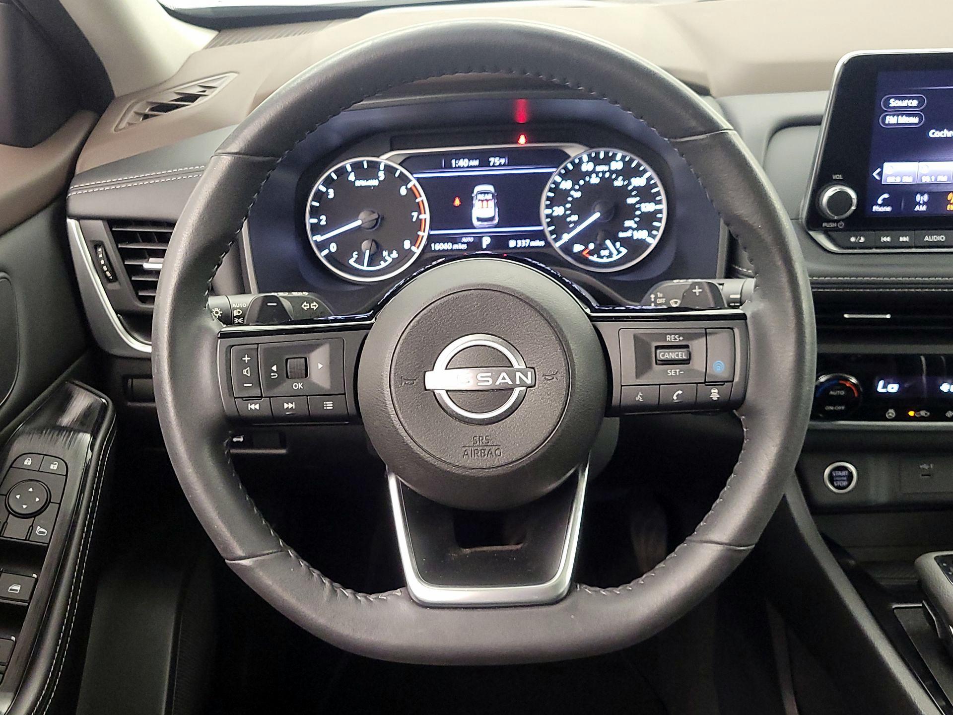 Thumbnail: 2023 Nissan Rogue - 10