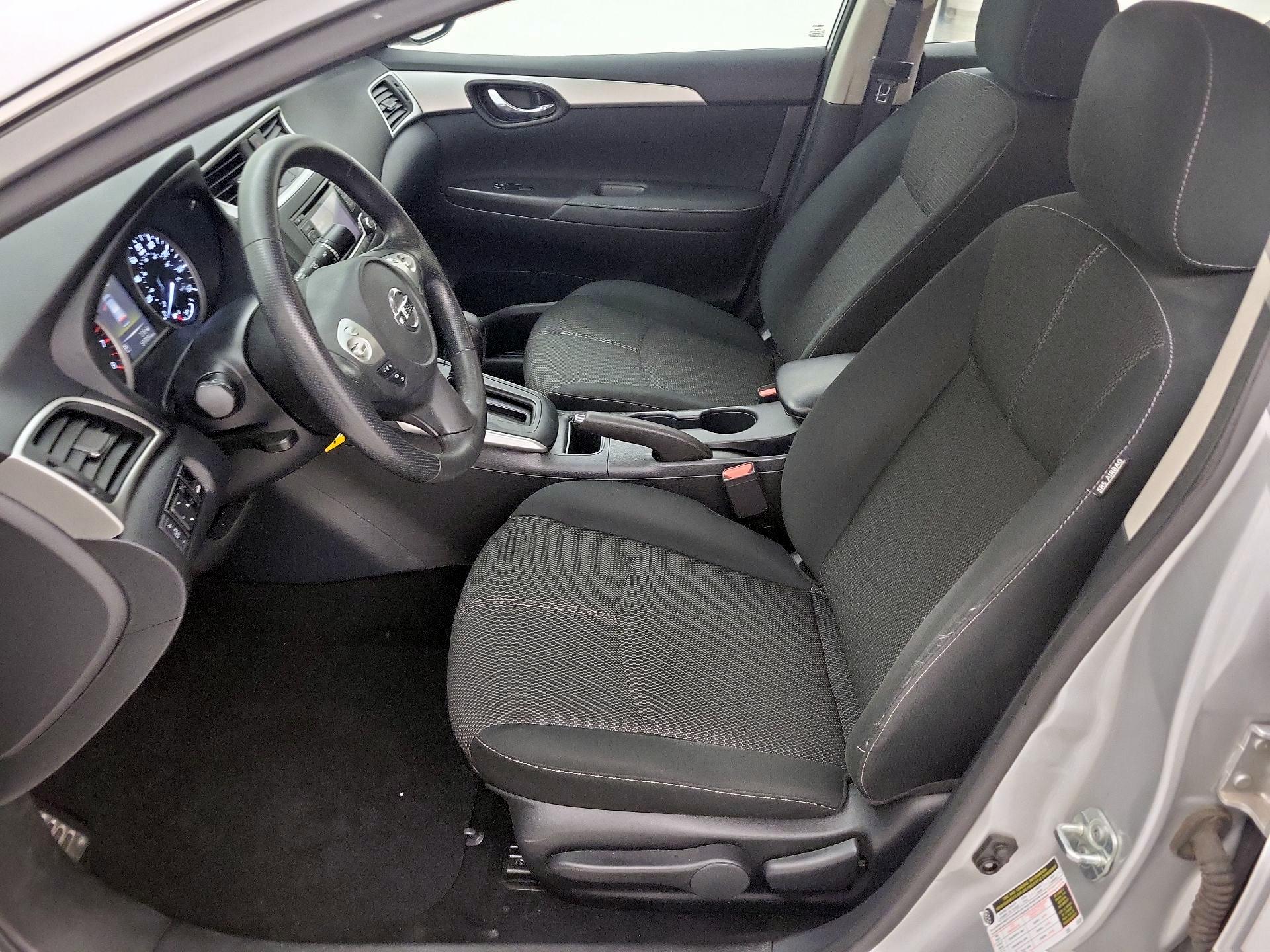 Thumbnail: 2018 Nissan Sentra - 11